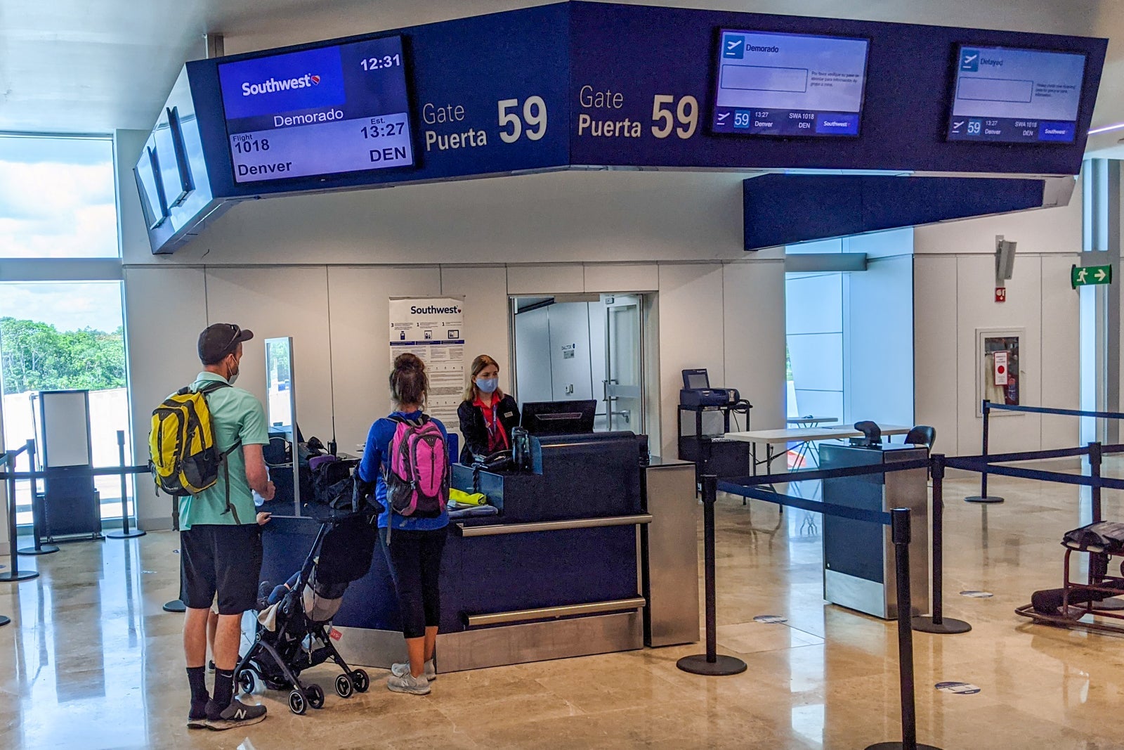 Southwest gate in Cancun
