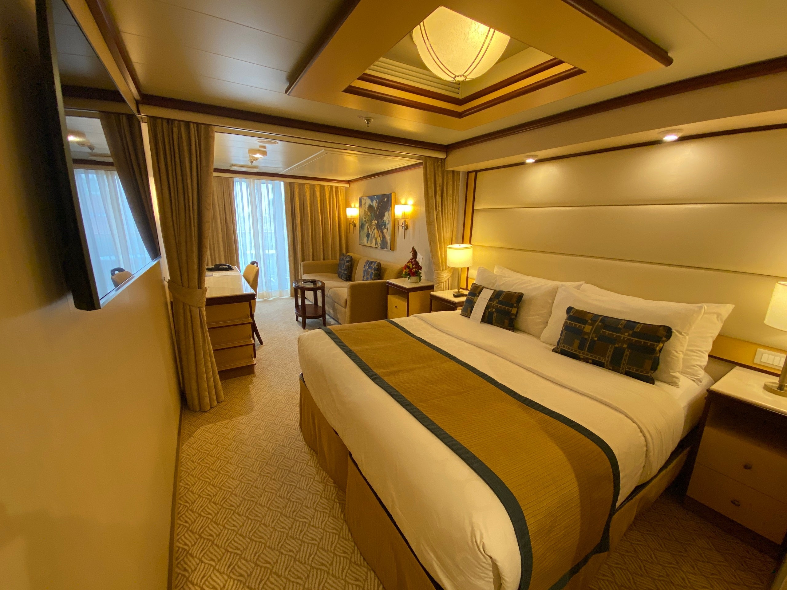 A mini-suite on a Princess Cruises ship