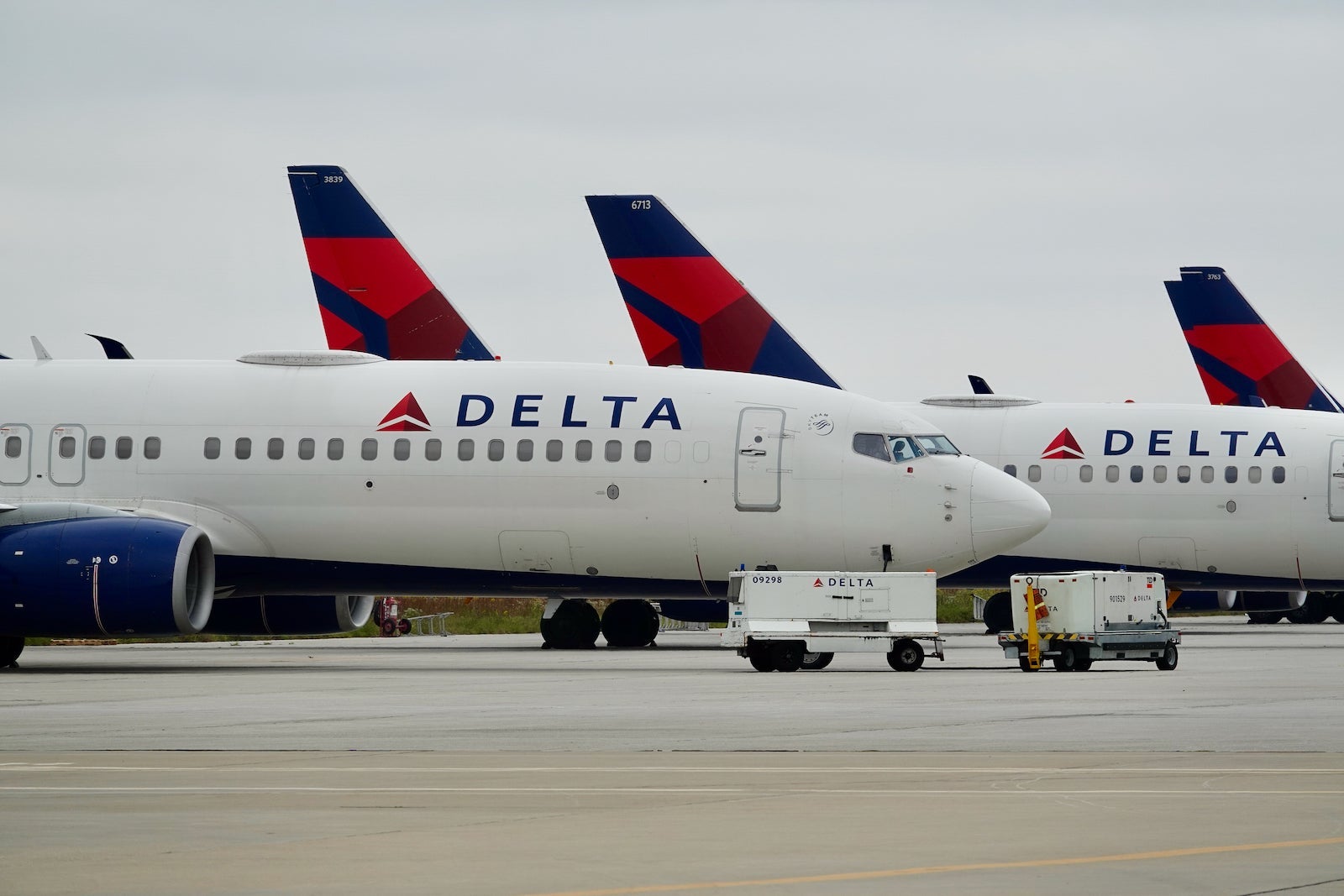 Delta planes