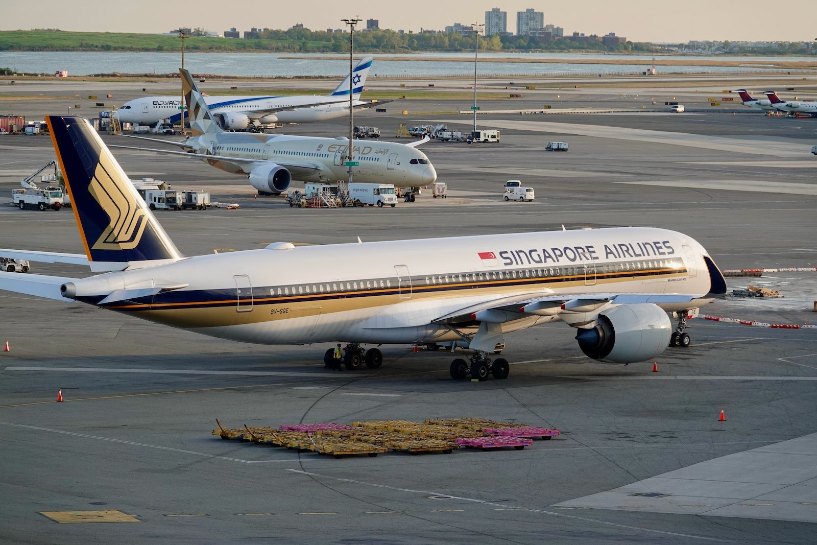 Singapore Airlines Airbus A350