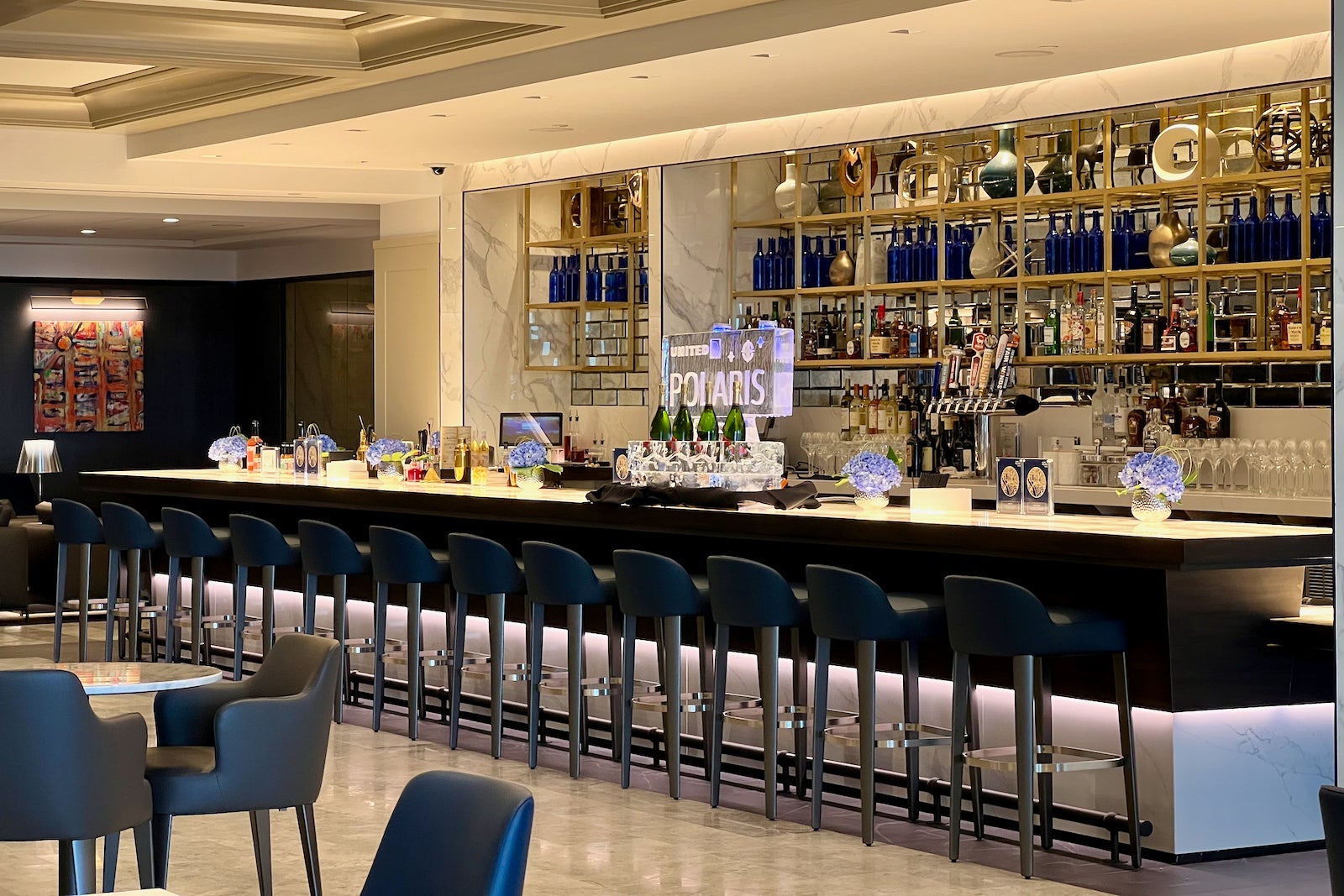 United Polaris Lounge IAD