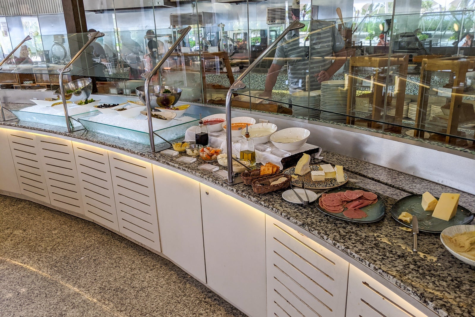 Breakfast buffet at Holiday Inn Resort Kandooma Maldives