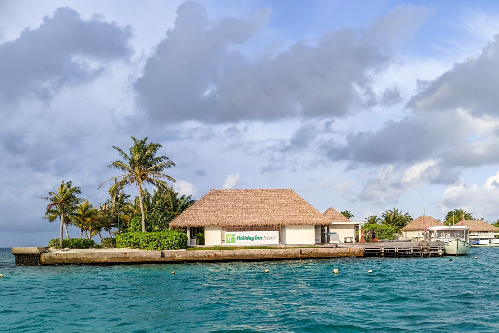 Holiday Inn Resort Kandooma Maldives