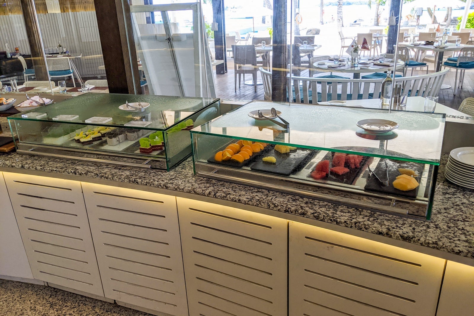 Buffet at Holiday Inn Resort Kandooma Maldives