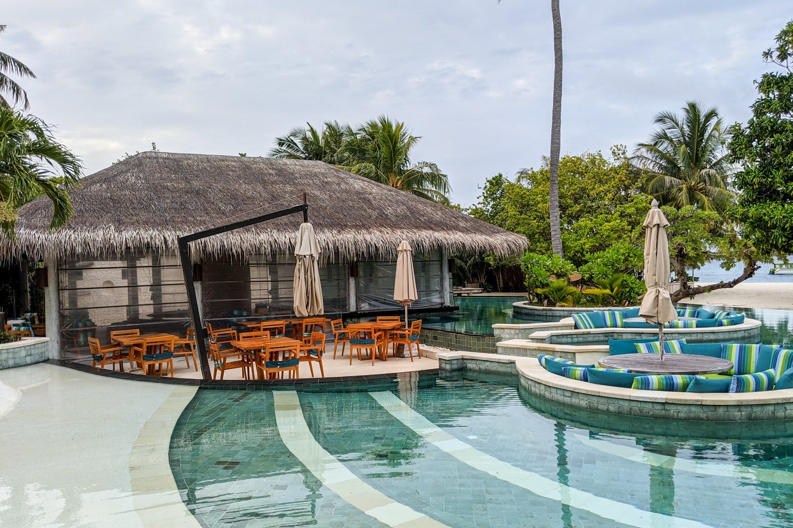 Sip Sip at Six Senses Laamu