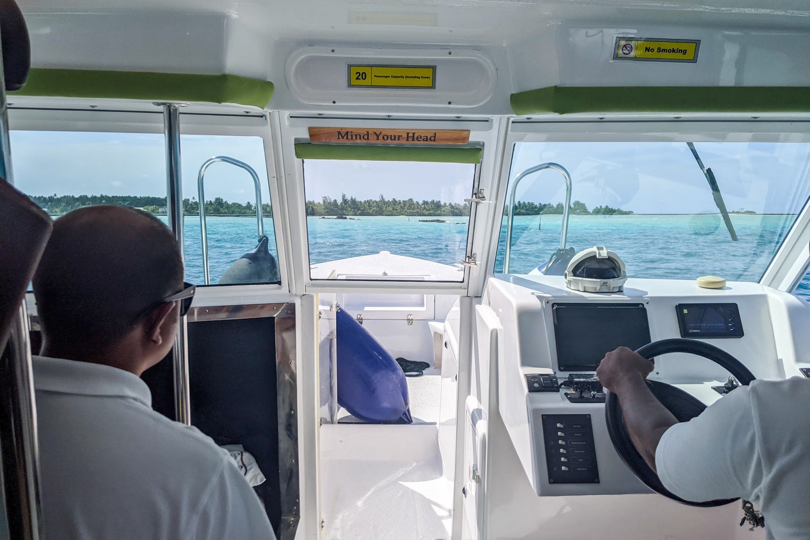 Six Senses boat to Kadhdhoo airport
