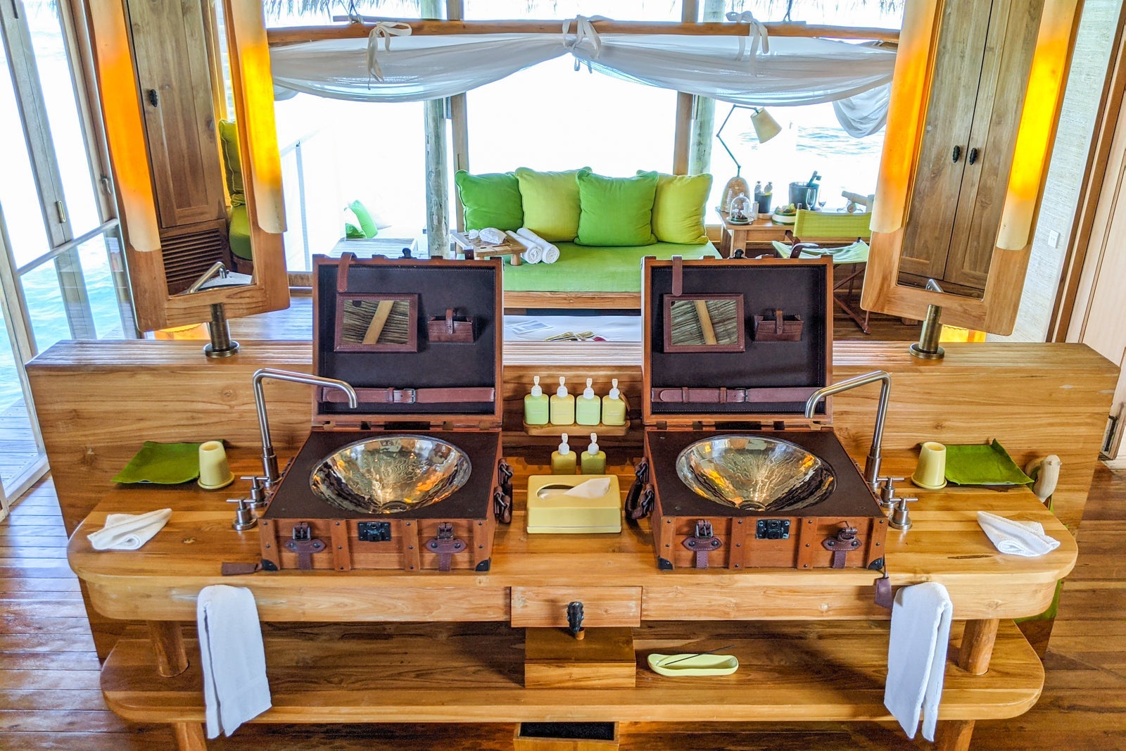 Water villa sink area