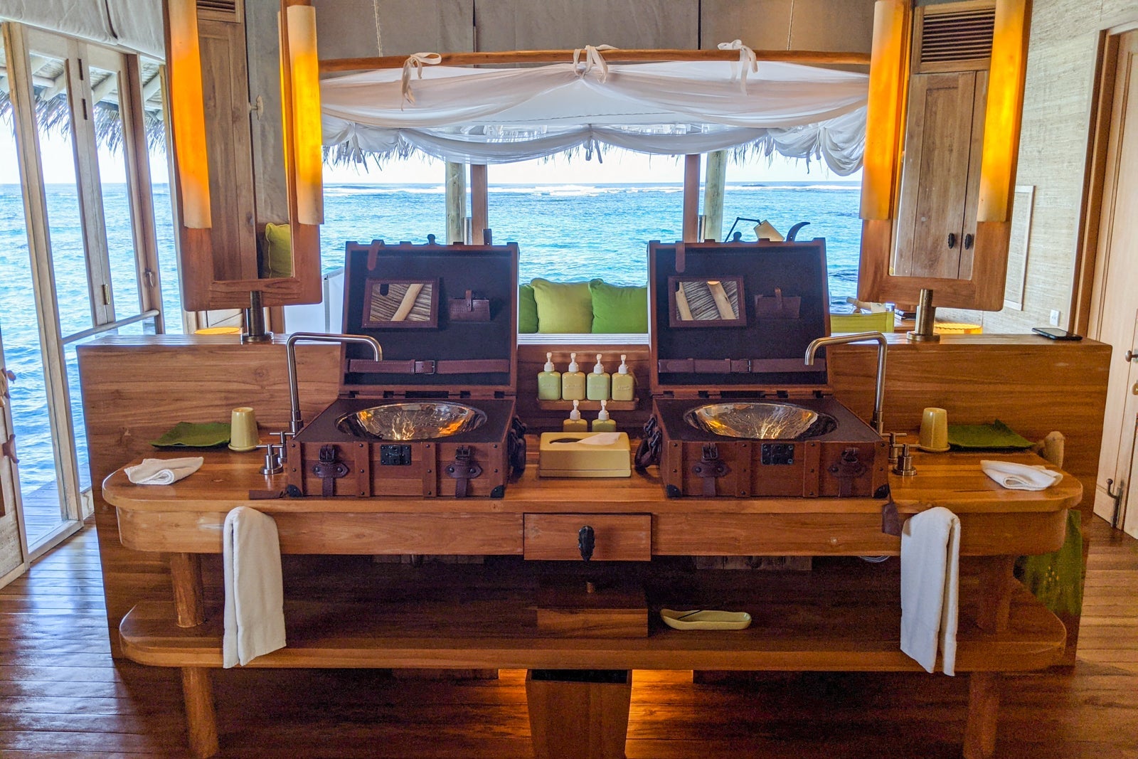 Water villa sink area