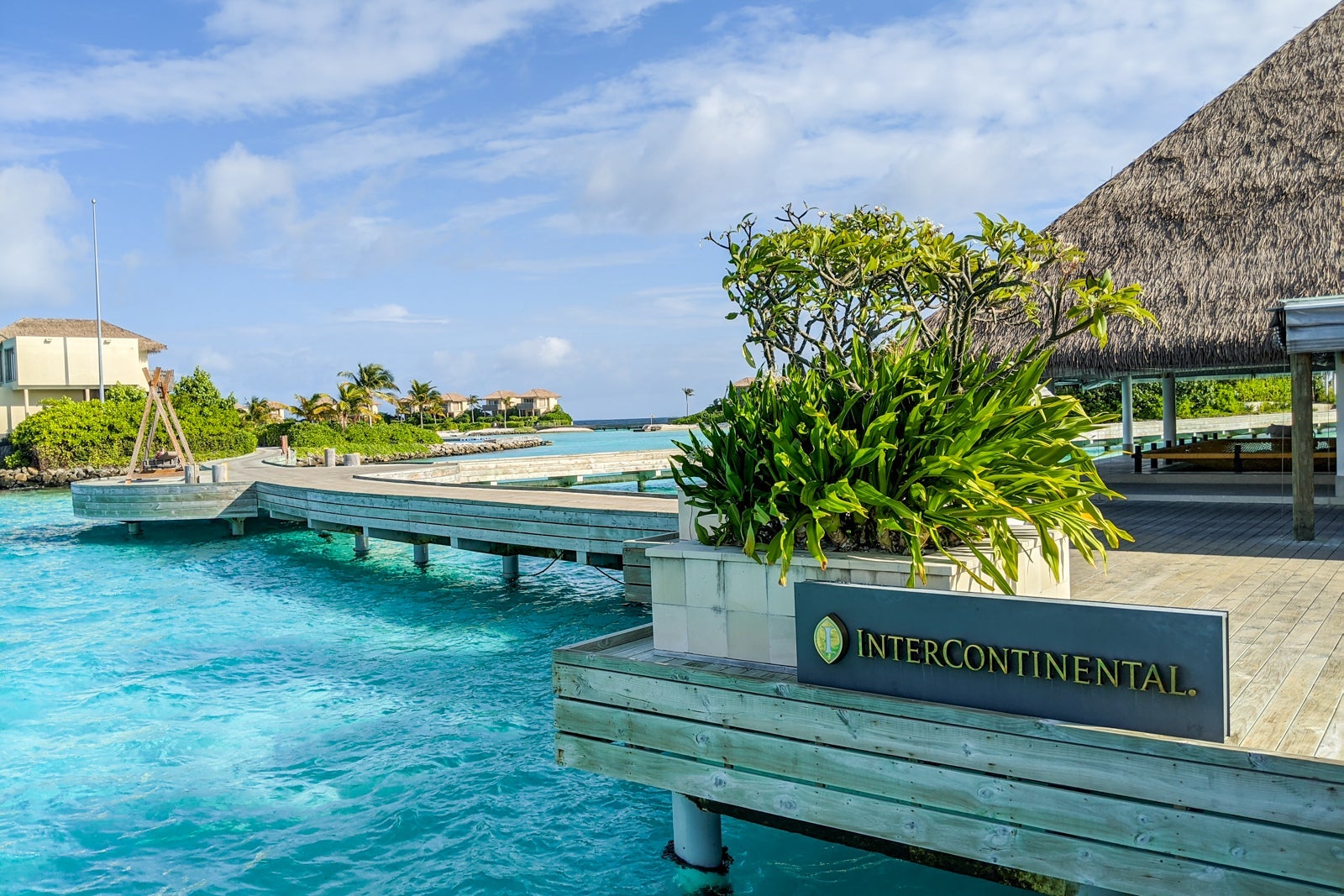 InterContinental Maldives Maamunagau Resort