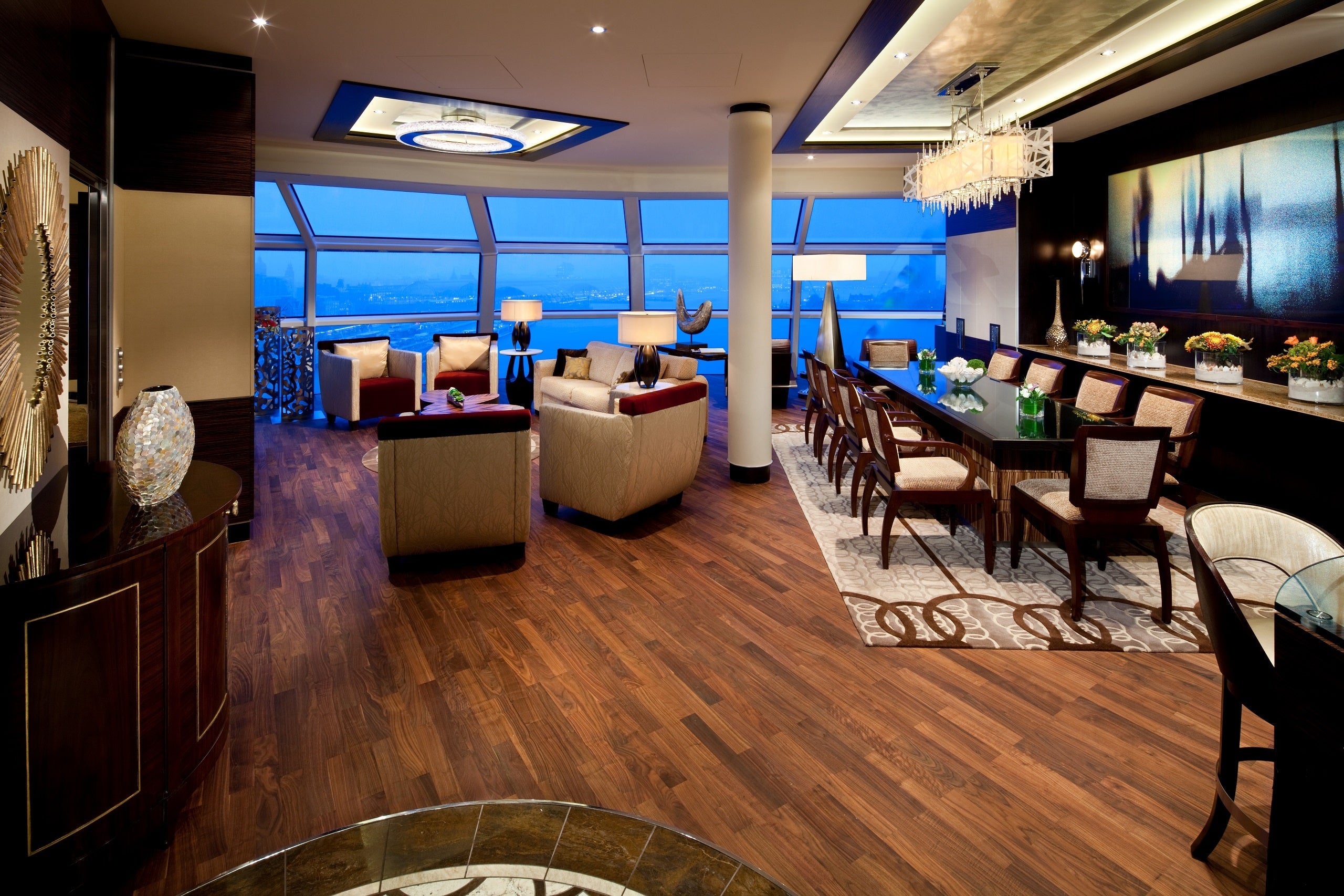 Reflection Suite on Celebrity Reflection