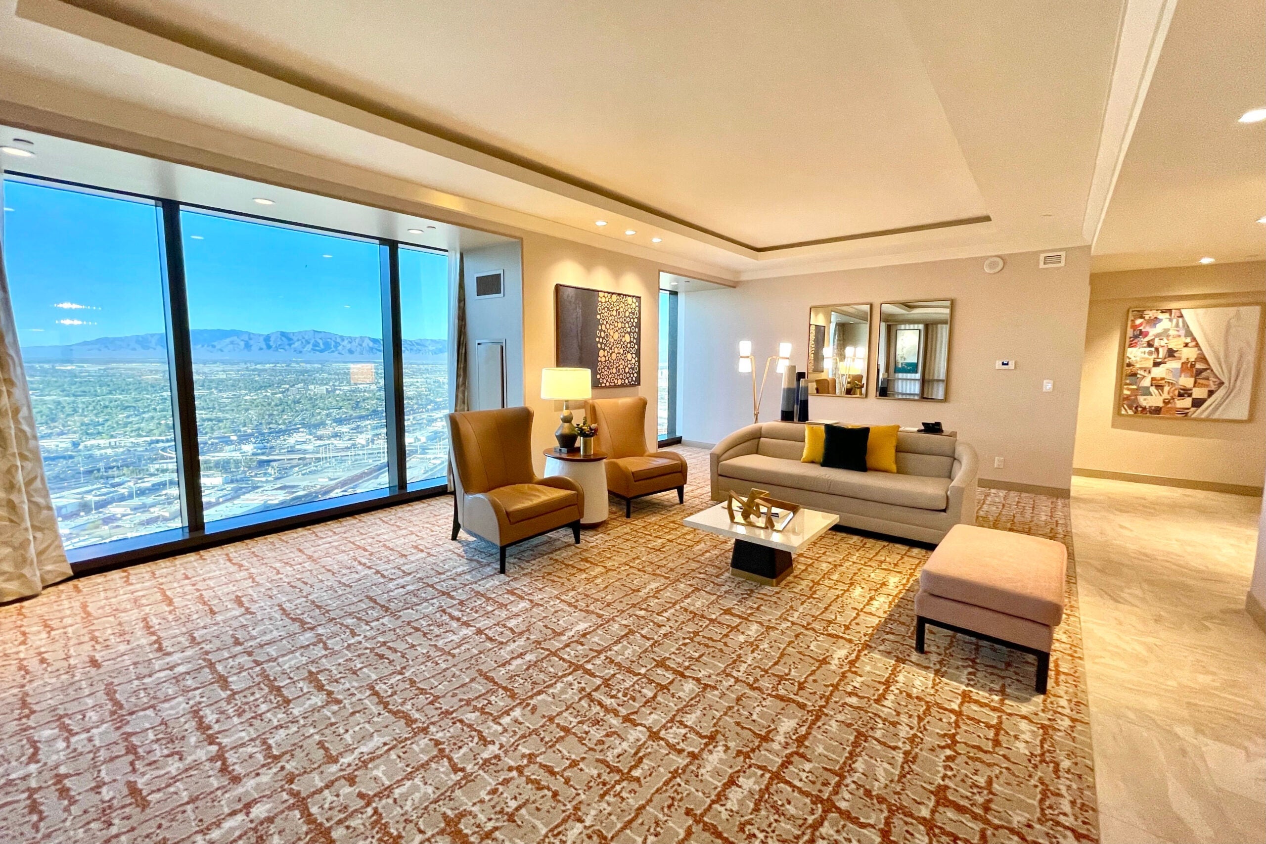 Hilton Resorts World Suite