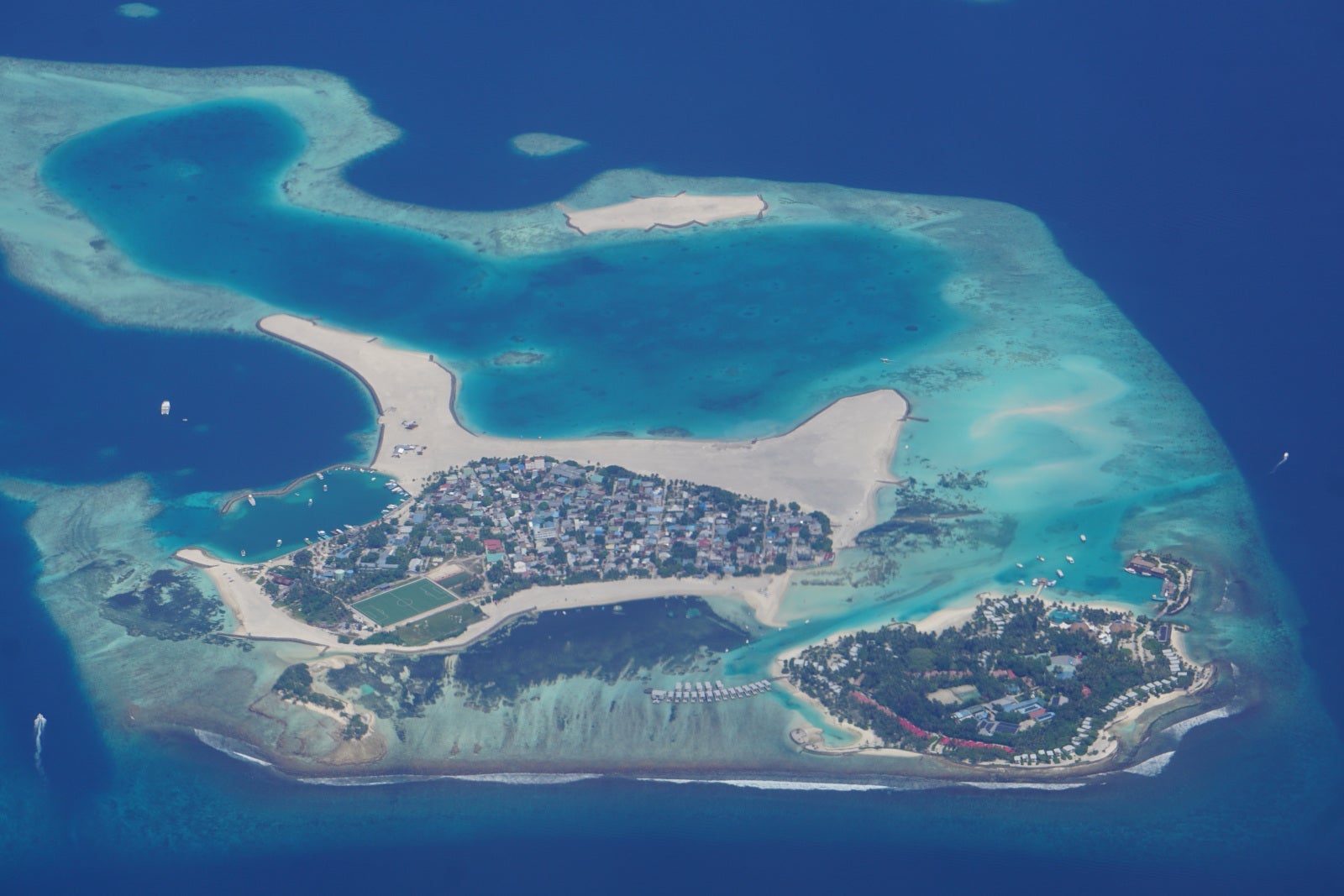 Holiday Inn Resort Kandooma Maldives and Guraidhoo