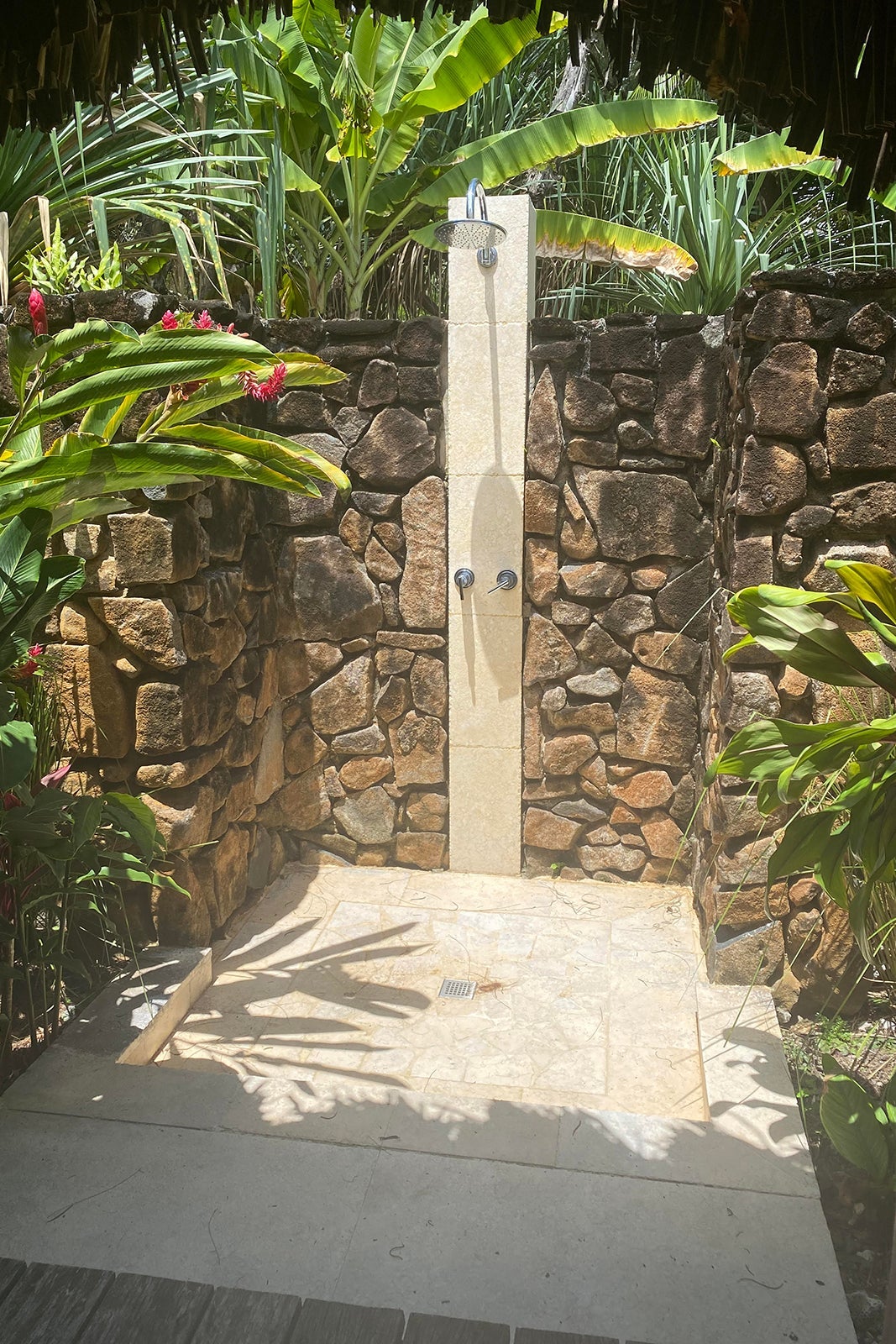 Le Bora Bora by Pearl Resorts outdoor shower