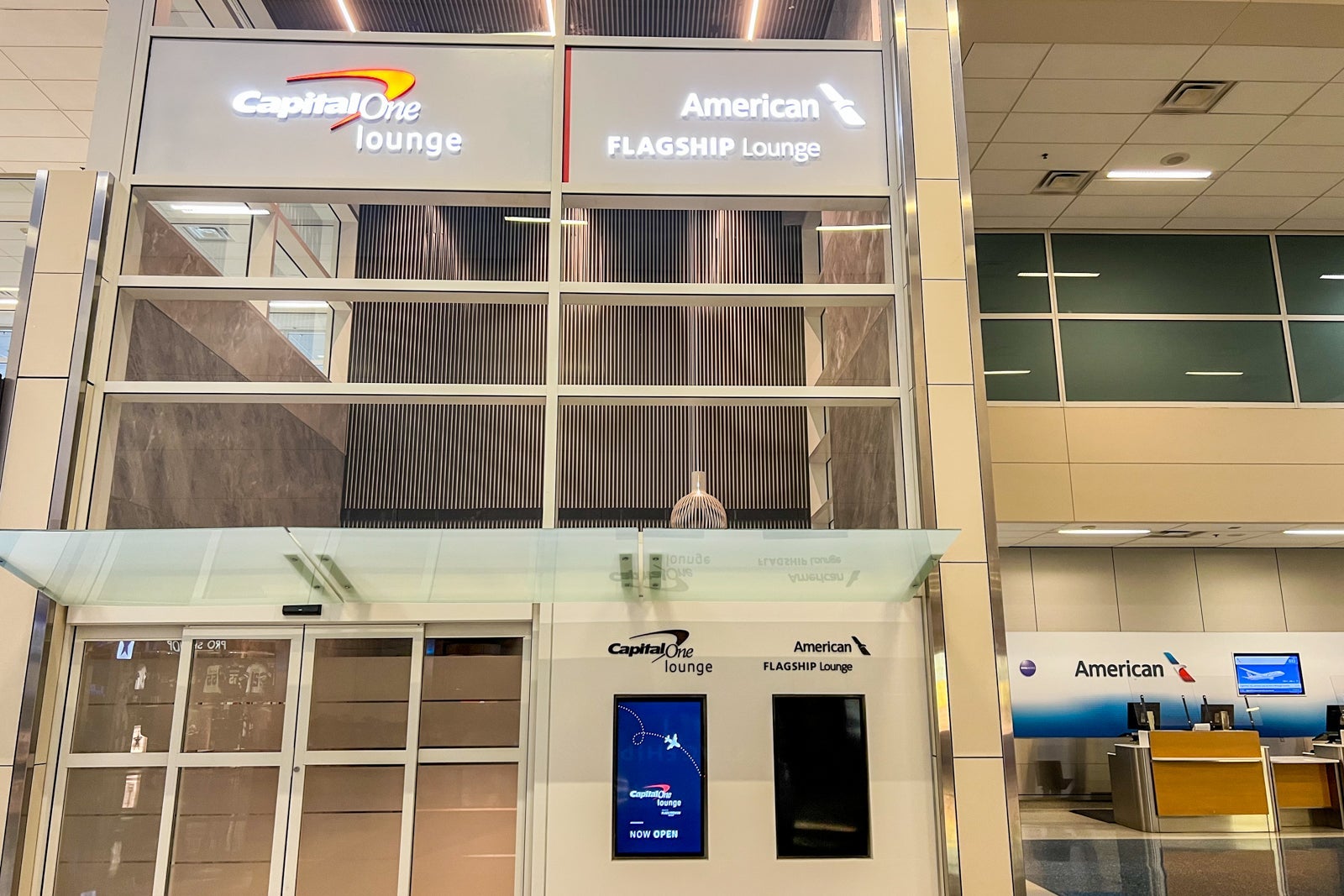 Capital One Lounge DFW