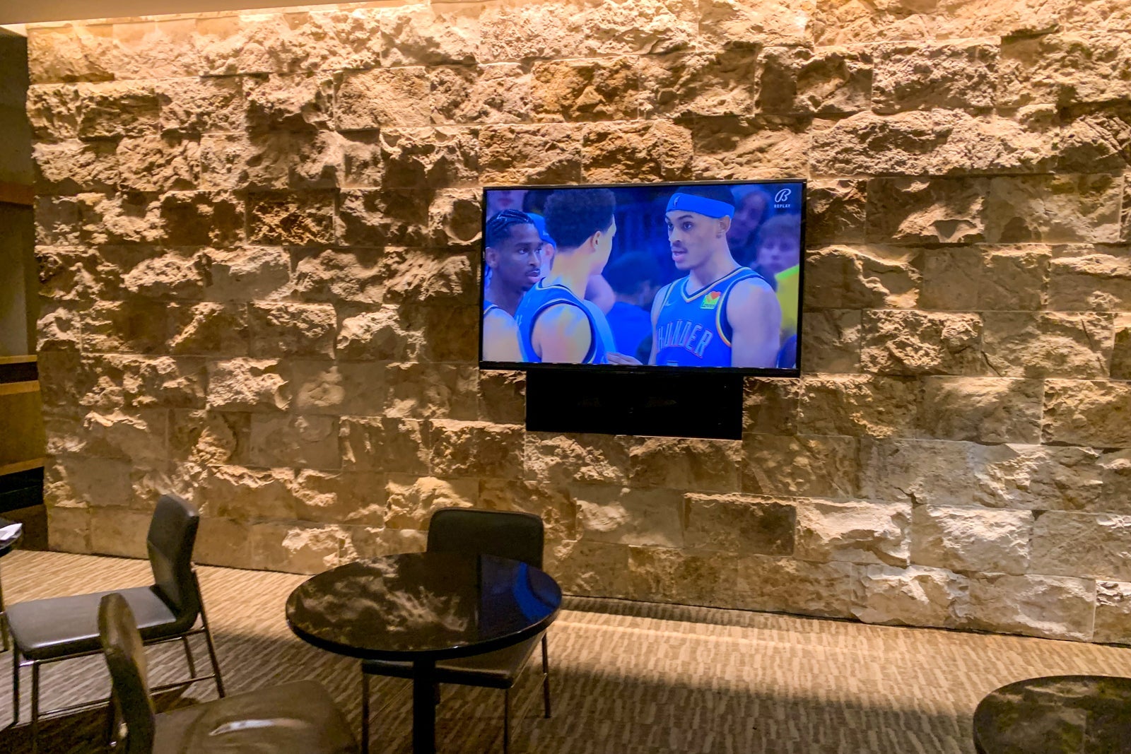 AA Admirals Club DFW Terminal C