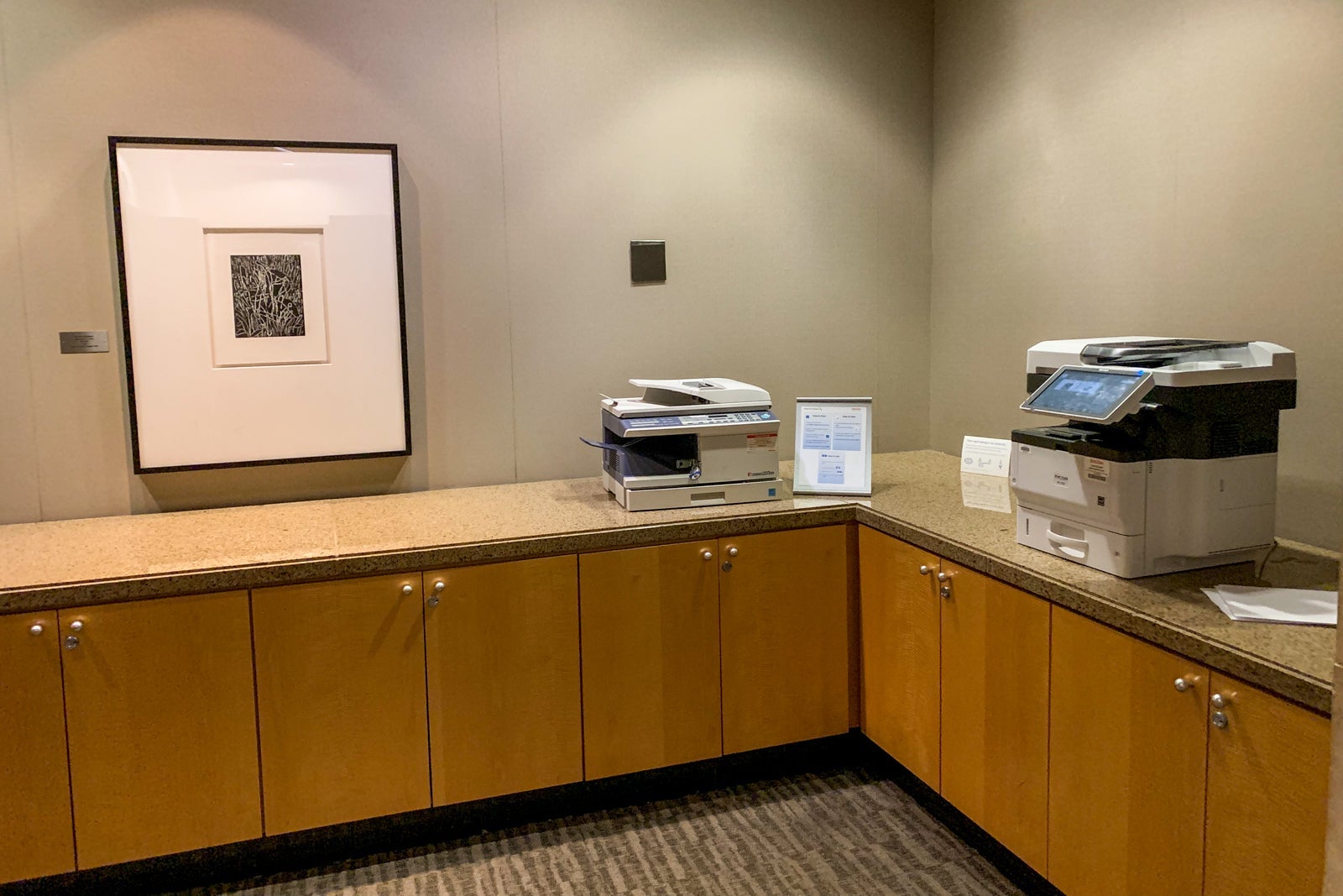 AA Admirals Club DFW Terminal C