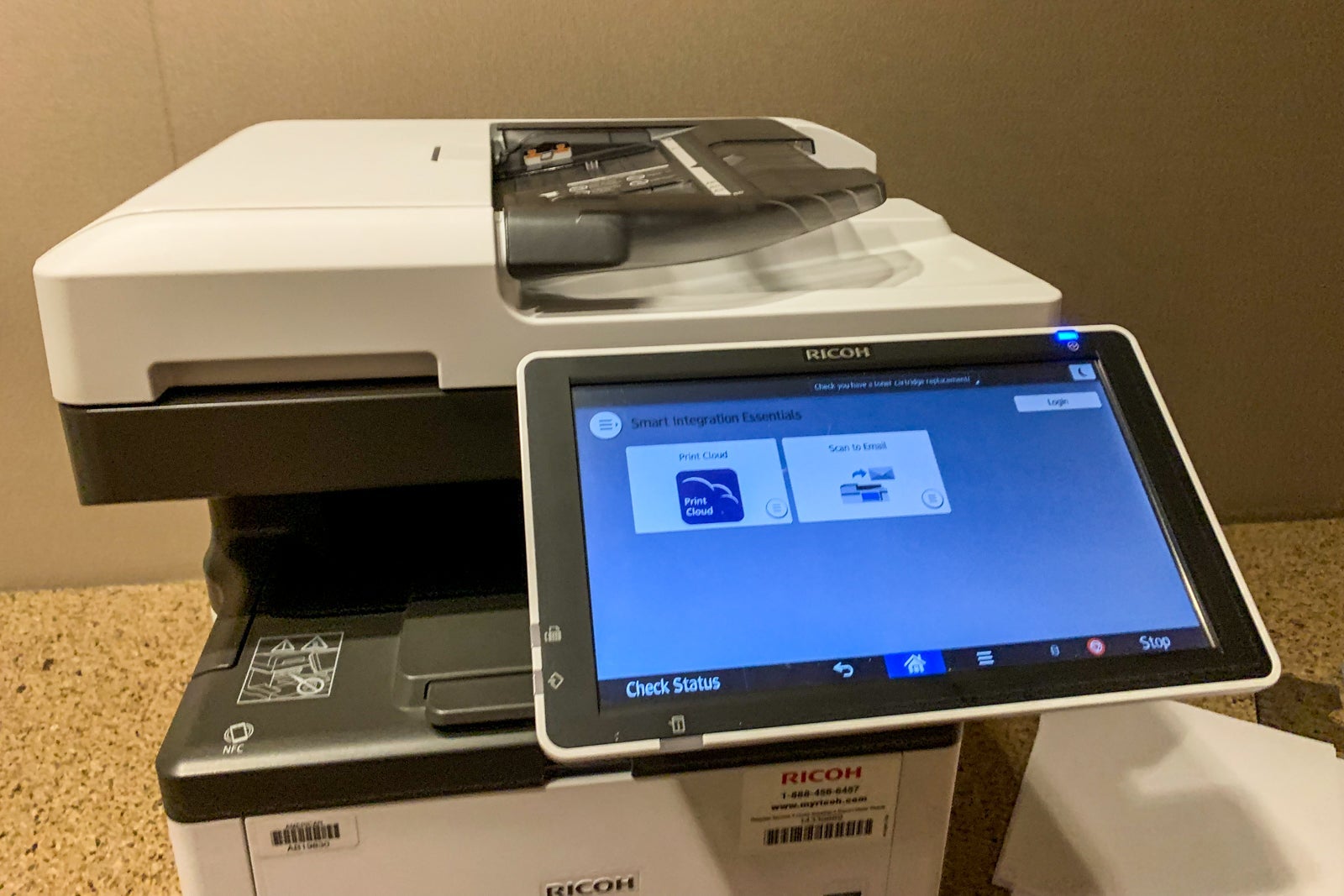 AA Admirals Club DFW Terminal C