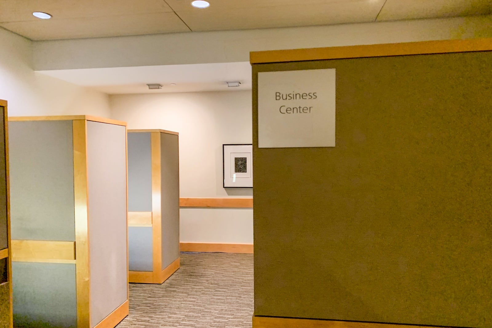 AA Admirals Club DFW Terminal C