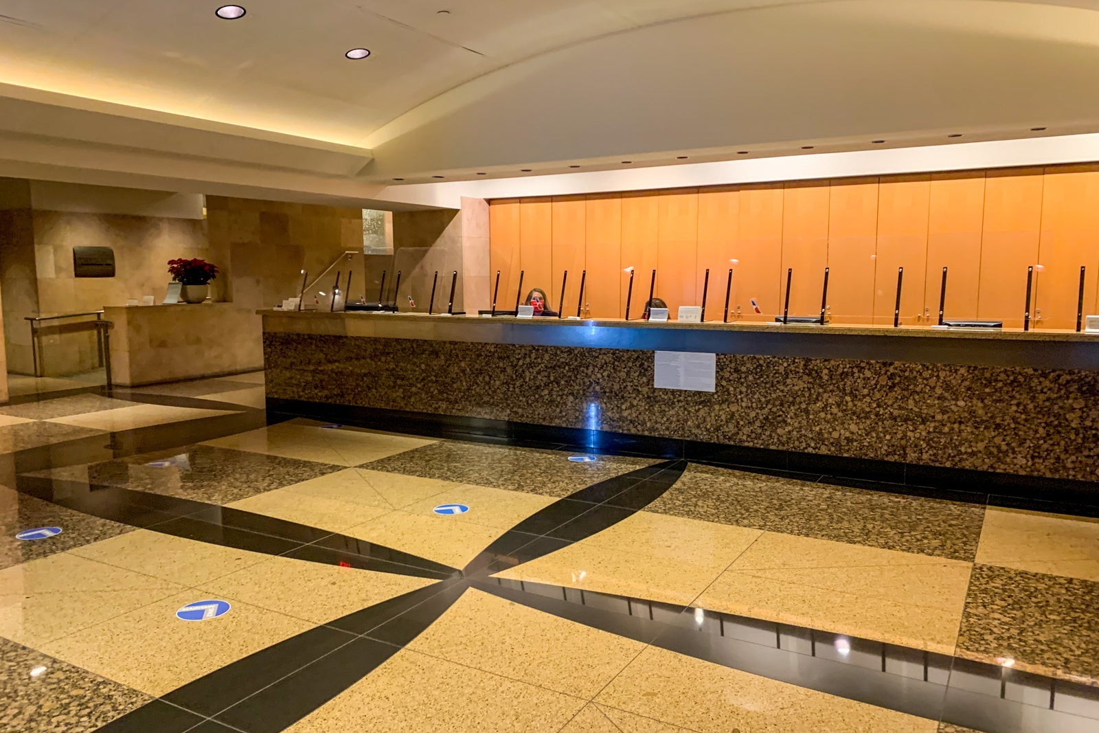 AA Admirals Club DFW Terminal C