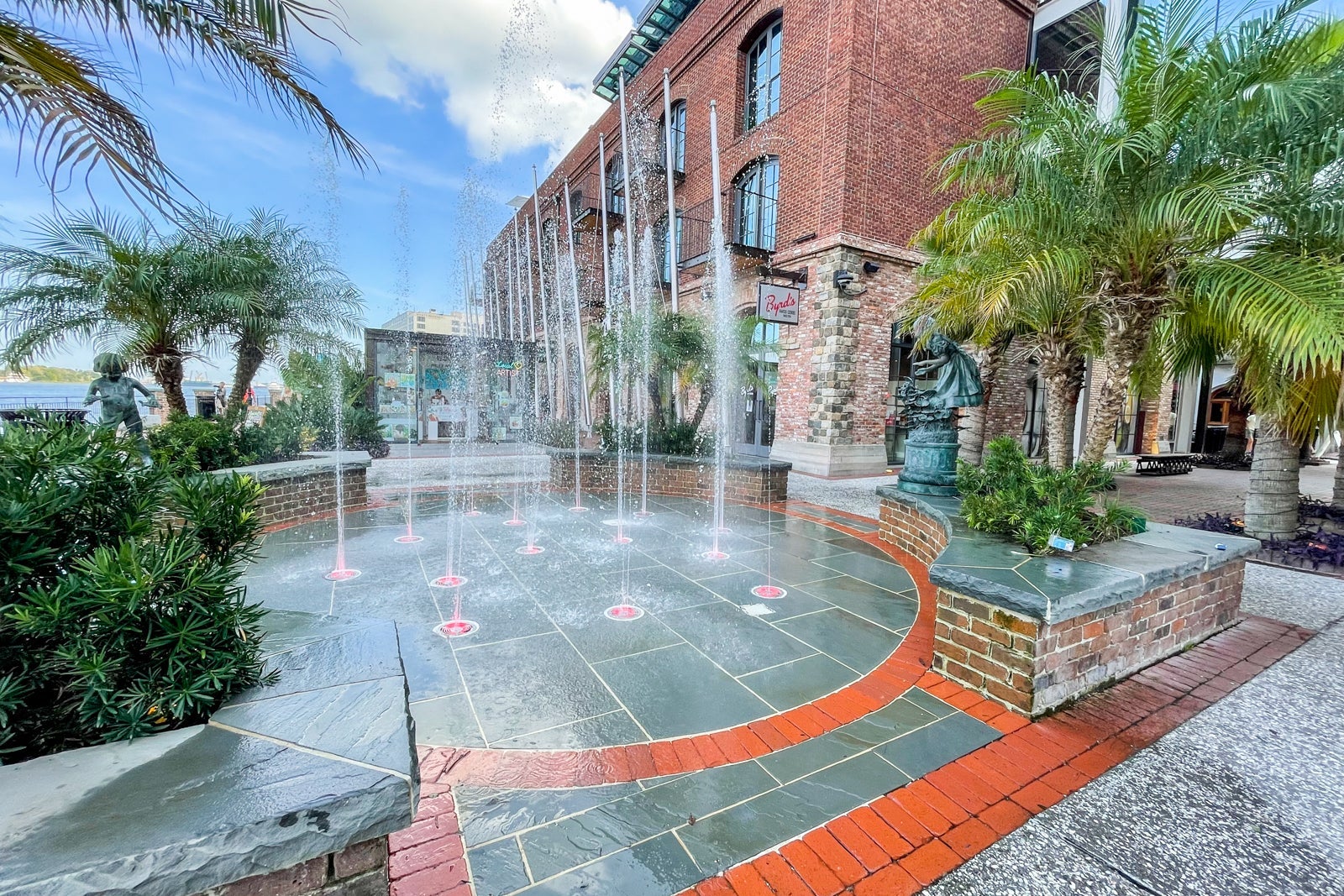 Fountains on the riverfront at the JW Marriott Savannah Plant Riverside