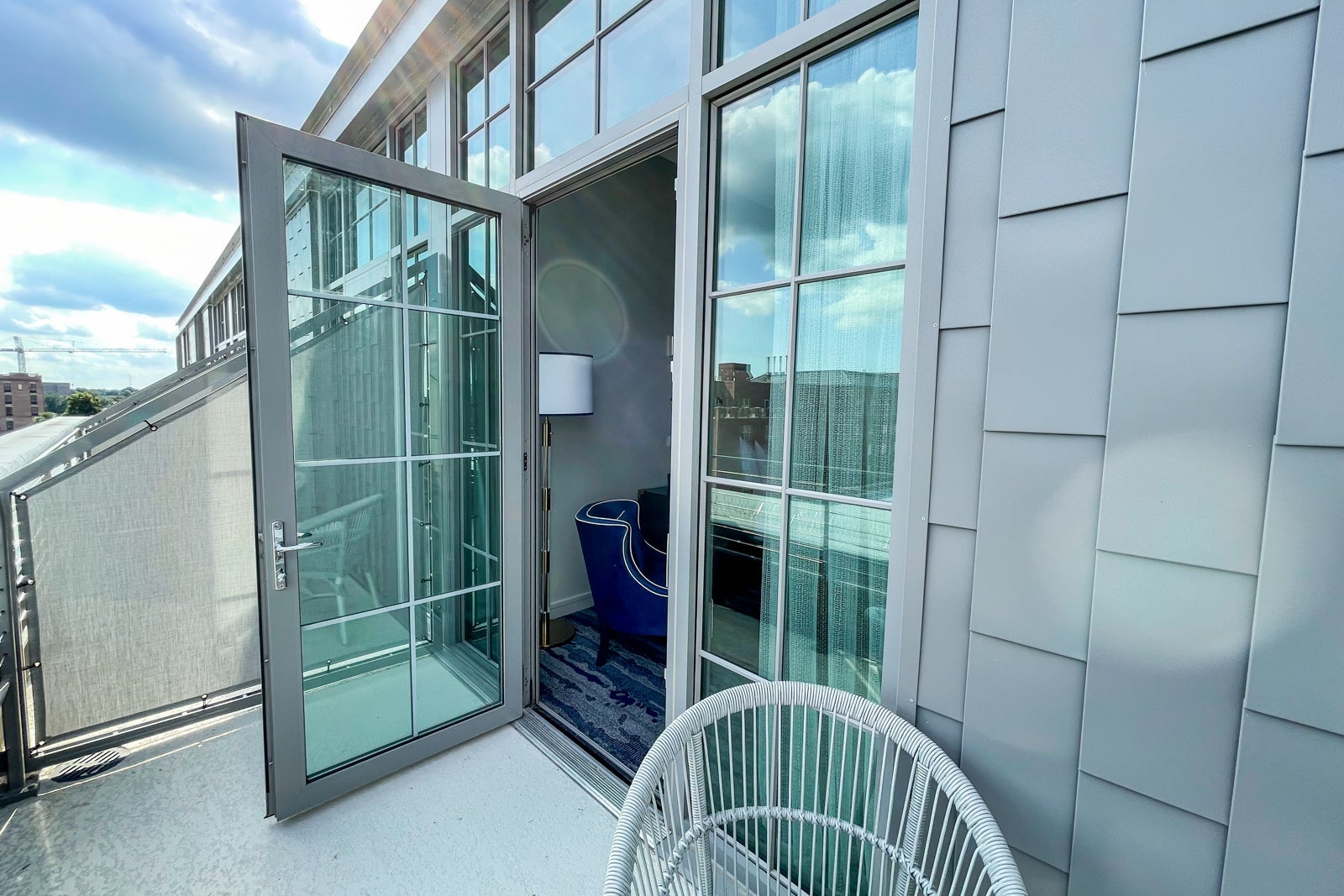 Atlantic building balcony room at JW Marriott Savannah Plant Riverside