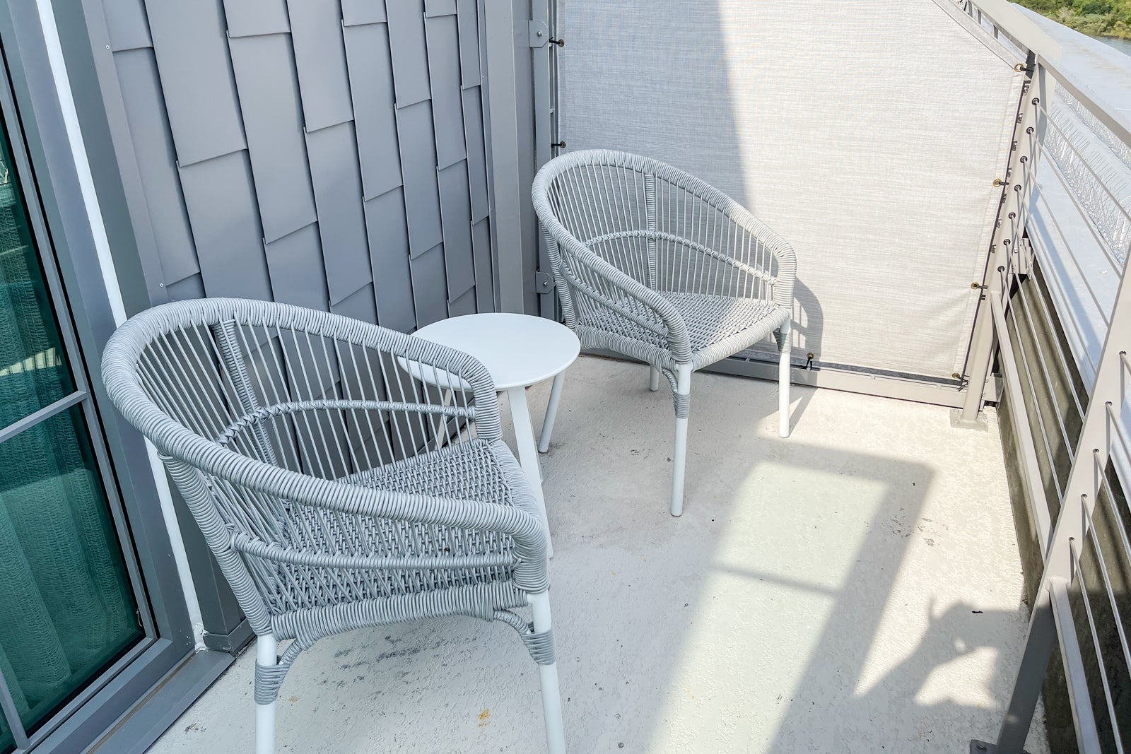 Atlantic building balcony room at JW Marriott Savannah Plant Riverside