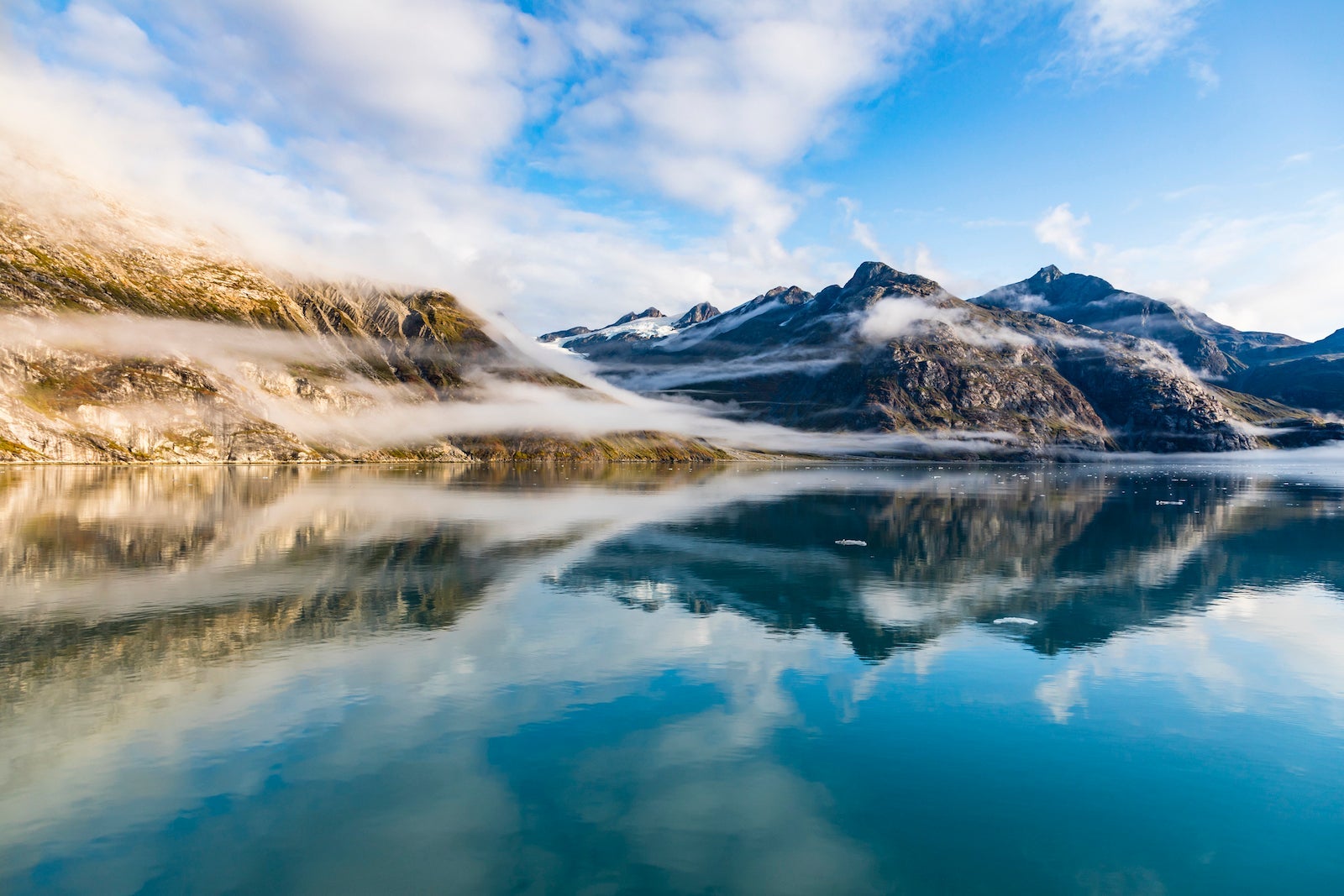 Glacier Bay in Alaska in the mist
