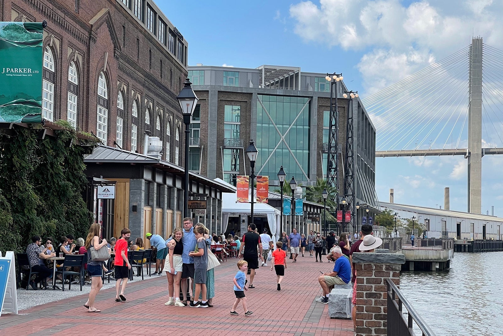 Riverwalk at the JW Marriott Savannah Plant Riverside District