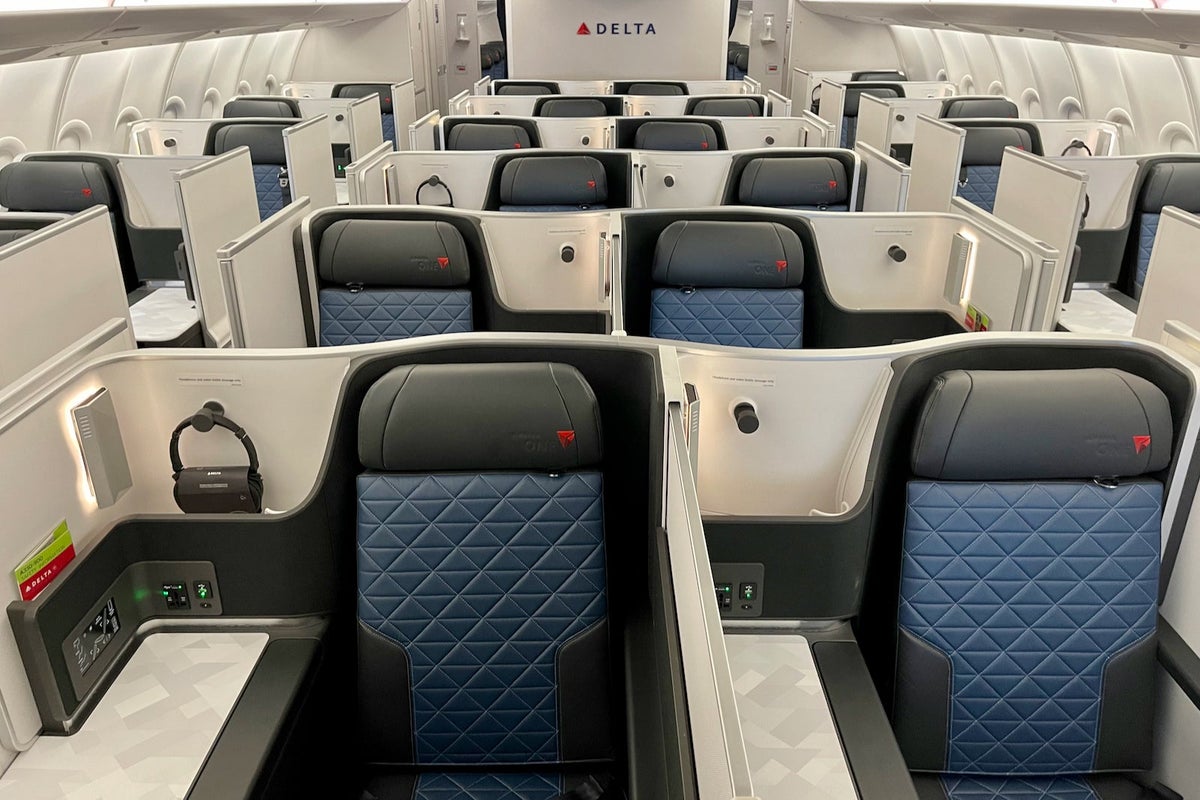 Delta One Suites on the Airbus A330-900neo.