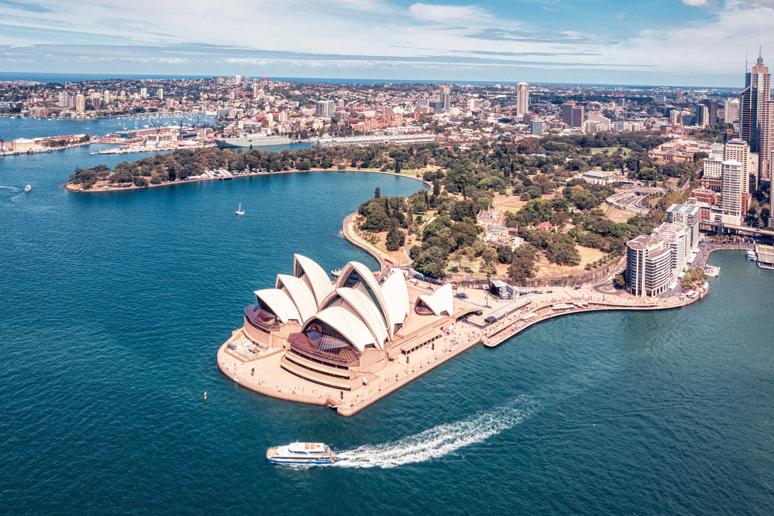ASIA & AUSTRALIA: POINTS ESCAPE NOW—DEAL ENDS SOON!