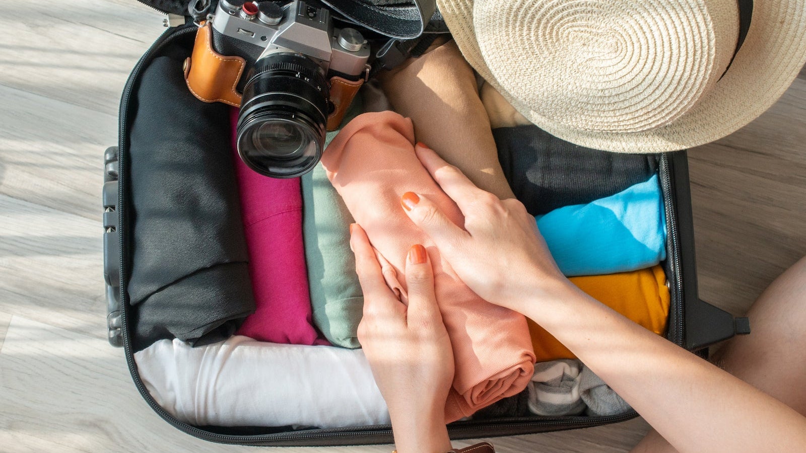 Can You Put Camera in Checked Bag: Essential Travel Safety Tips