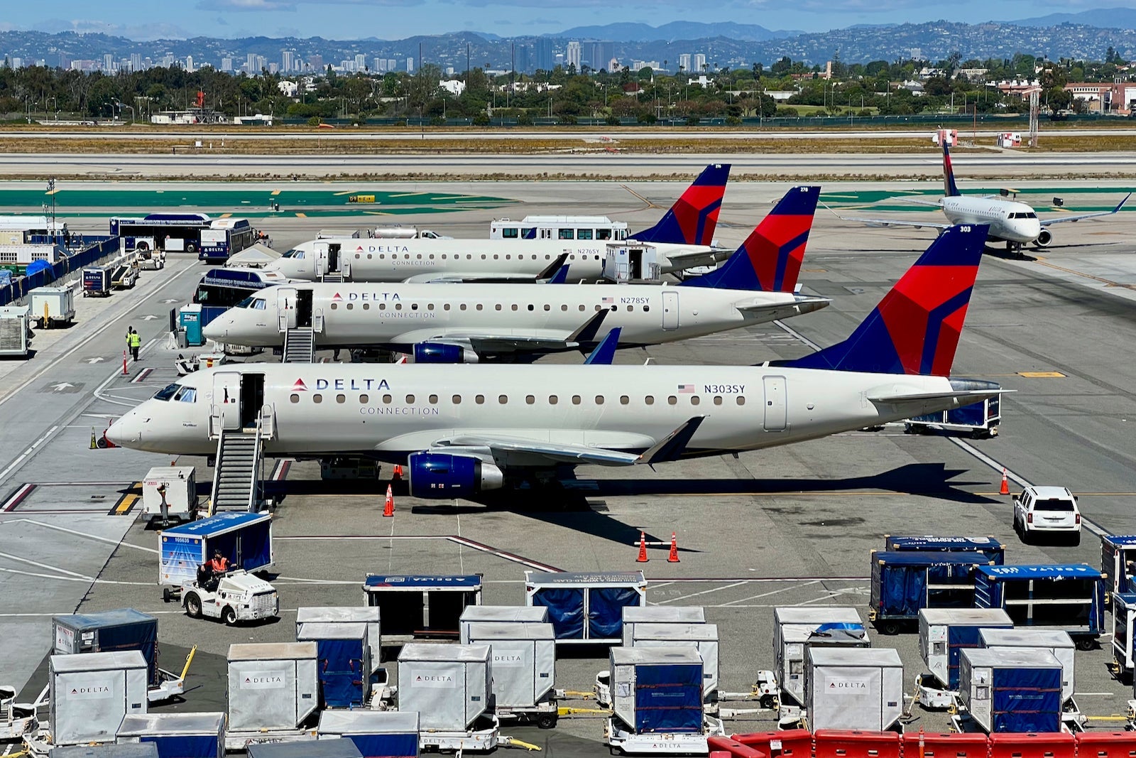 Delta planes