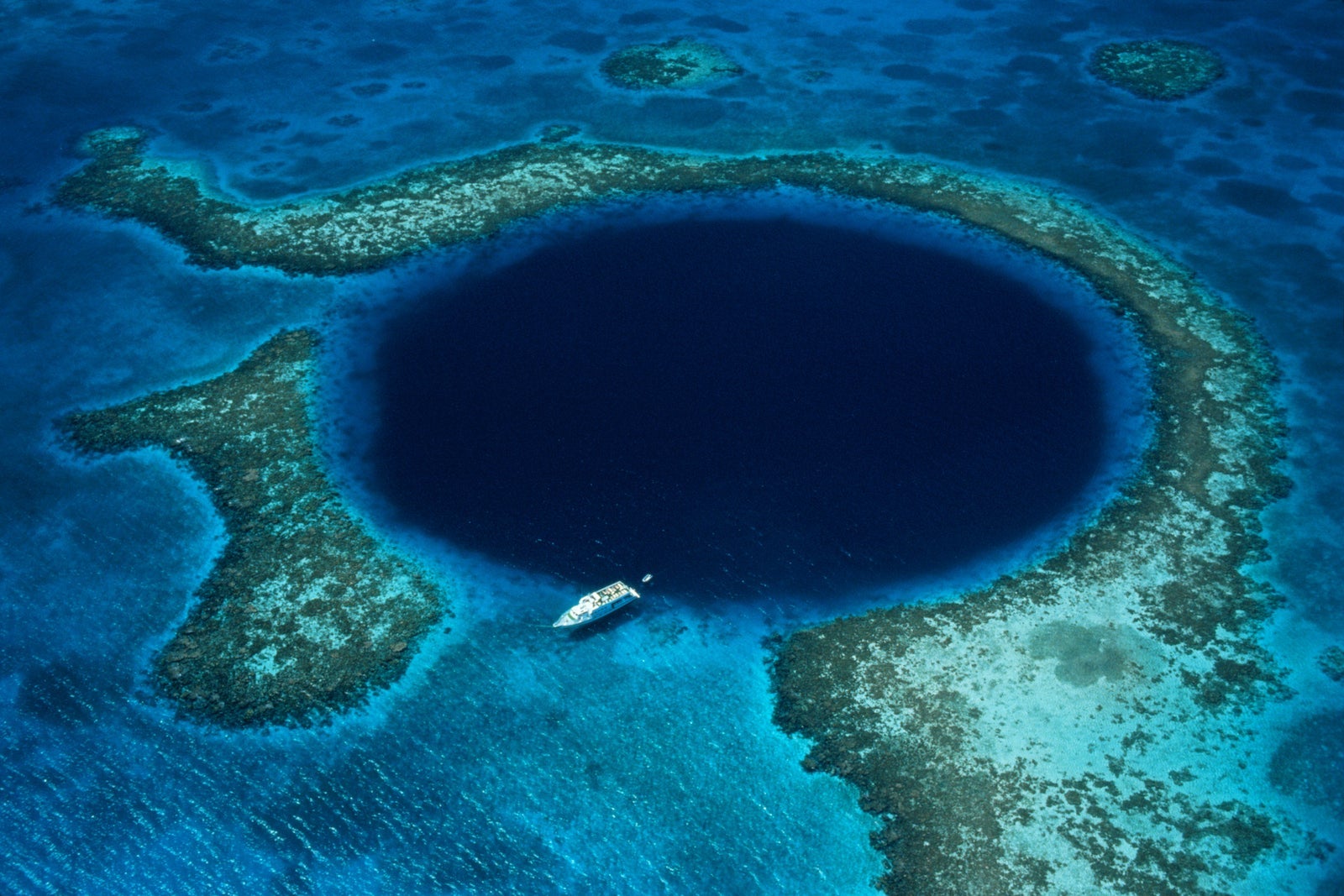 Lighthouse Reef in Belize