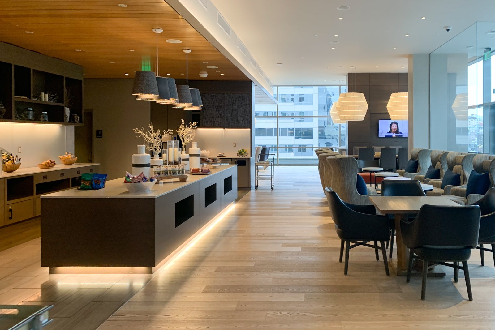 Hyatt Regency Seattle club lounge.