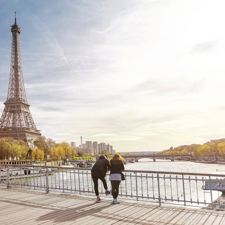 What happens to your points and miles after you die?