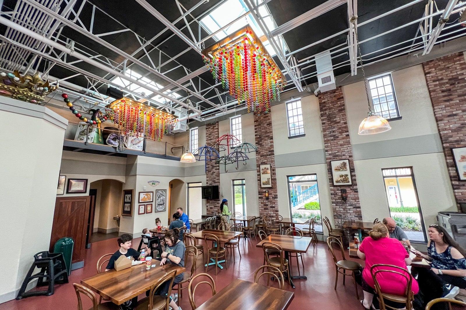 Inside Disney's Port Orleans Resort - French Quarter