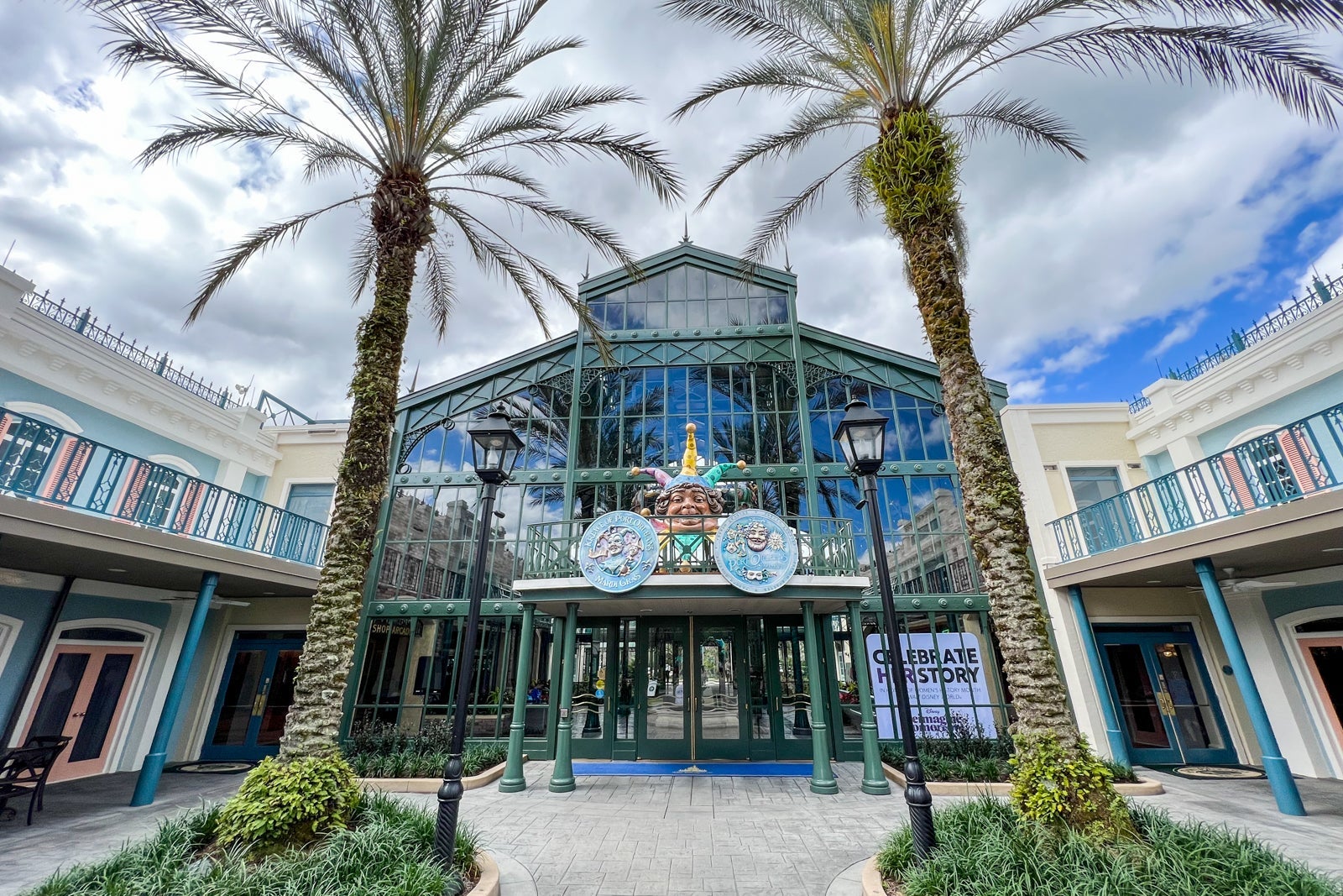 Entrance to Disney's Port Orleans Resort - French Quarter