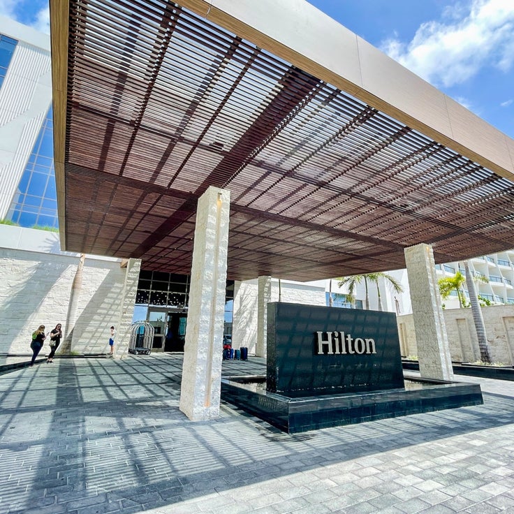 How to maximize the statement credits on Hilton's cobranded credit cards