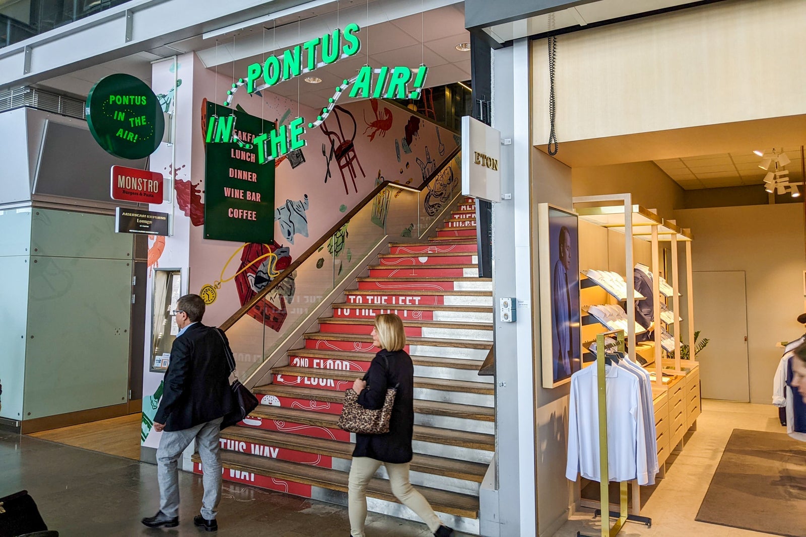 Pontus in the Air American Express lounge entry