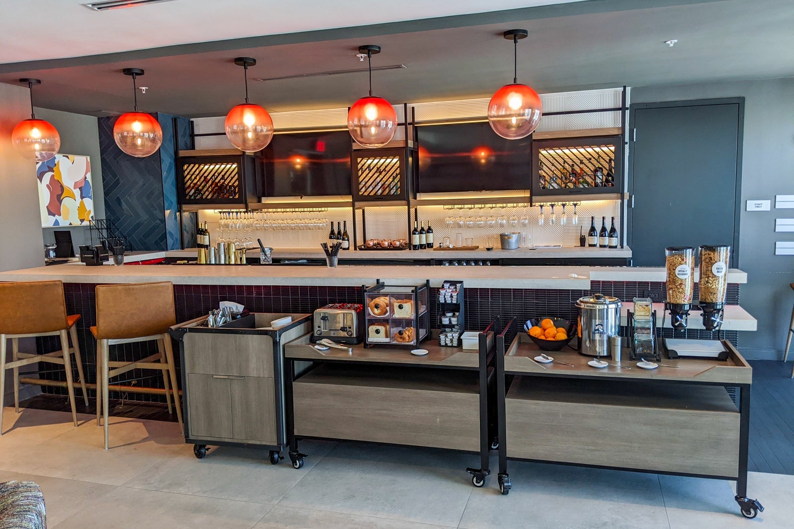 Breakfast at Atwell Suites Miami