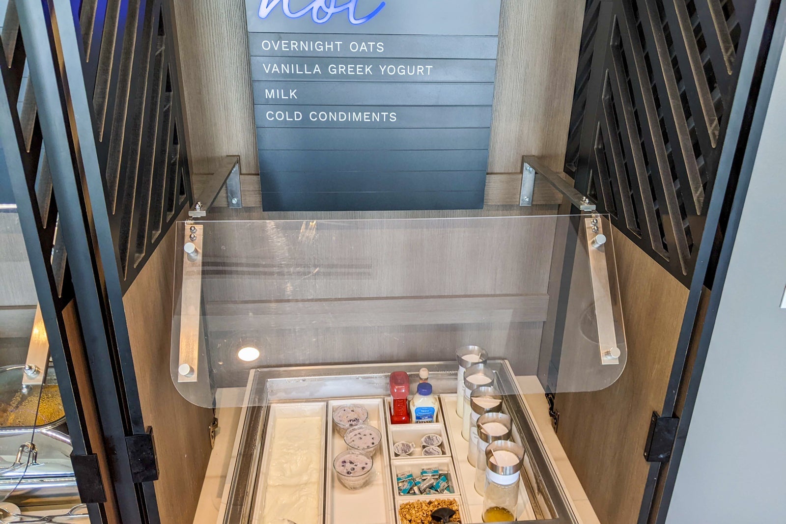 Breakfast at Atwell Suites Miami