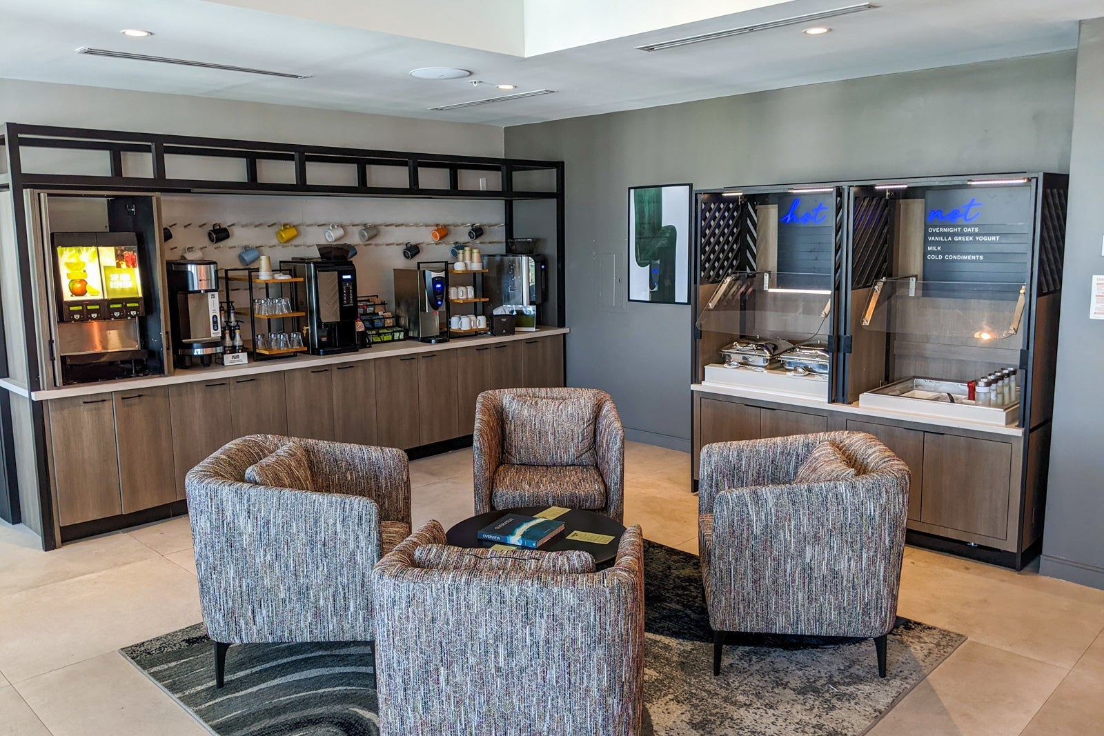 Breakfast at Atwell Suites Miami