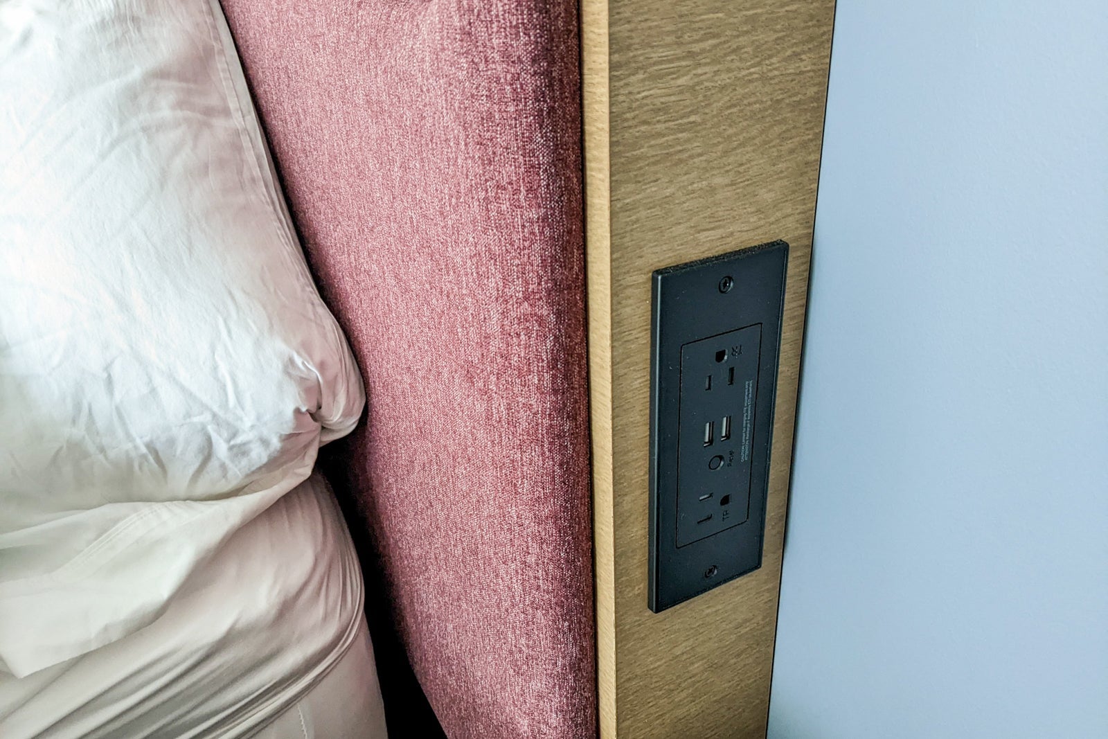 Power outlets at Atwell Suites Miami