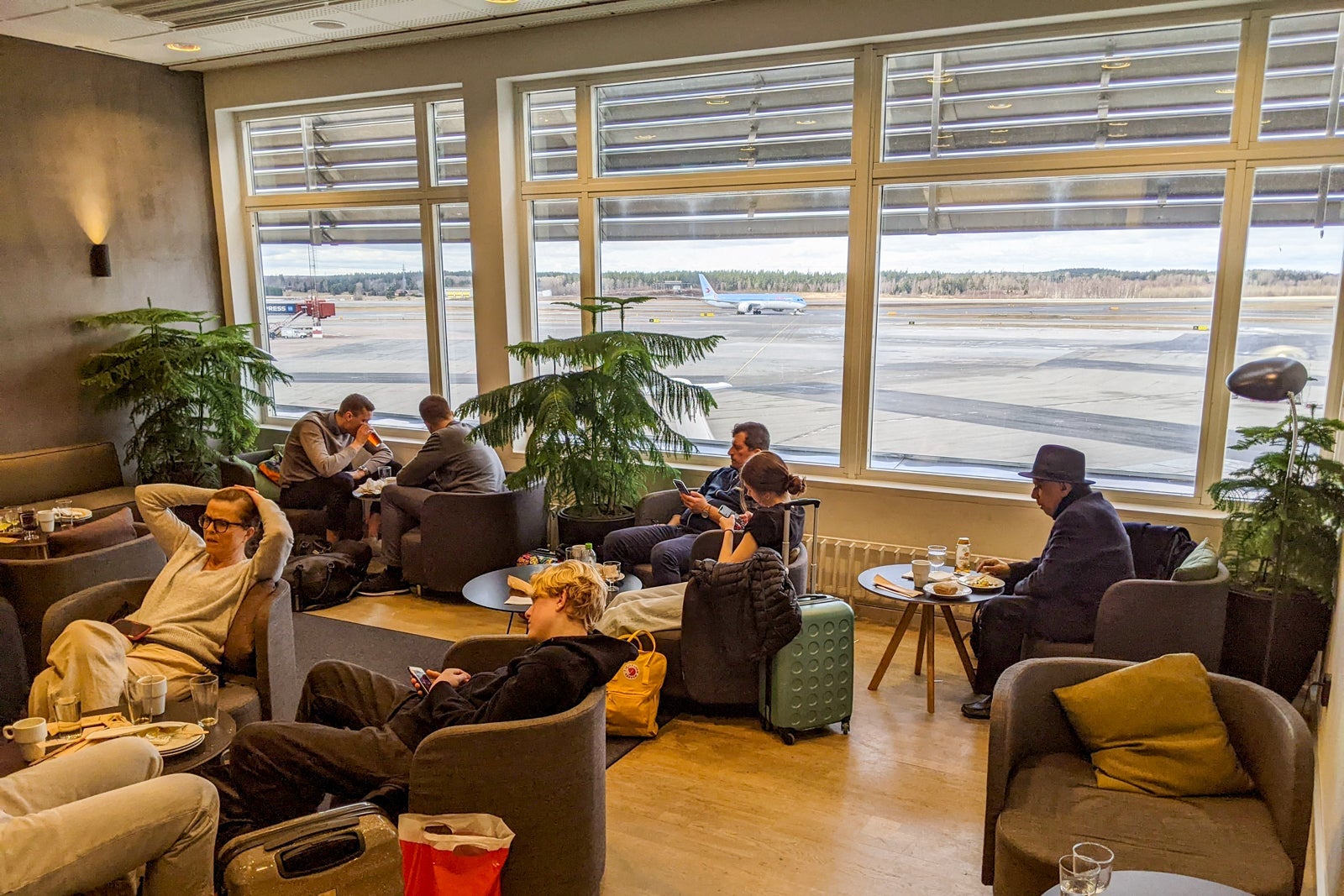 Crowds at Norrsken lounge