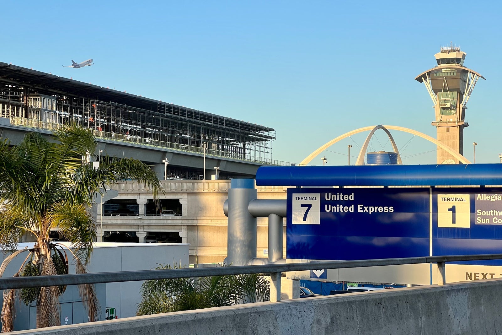 United terminal at LAX