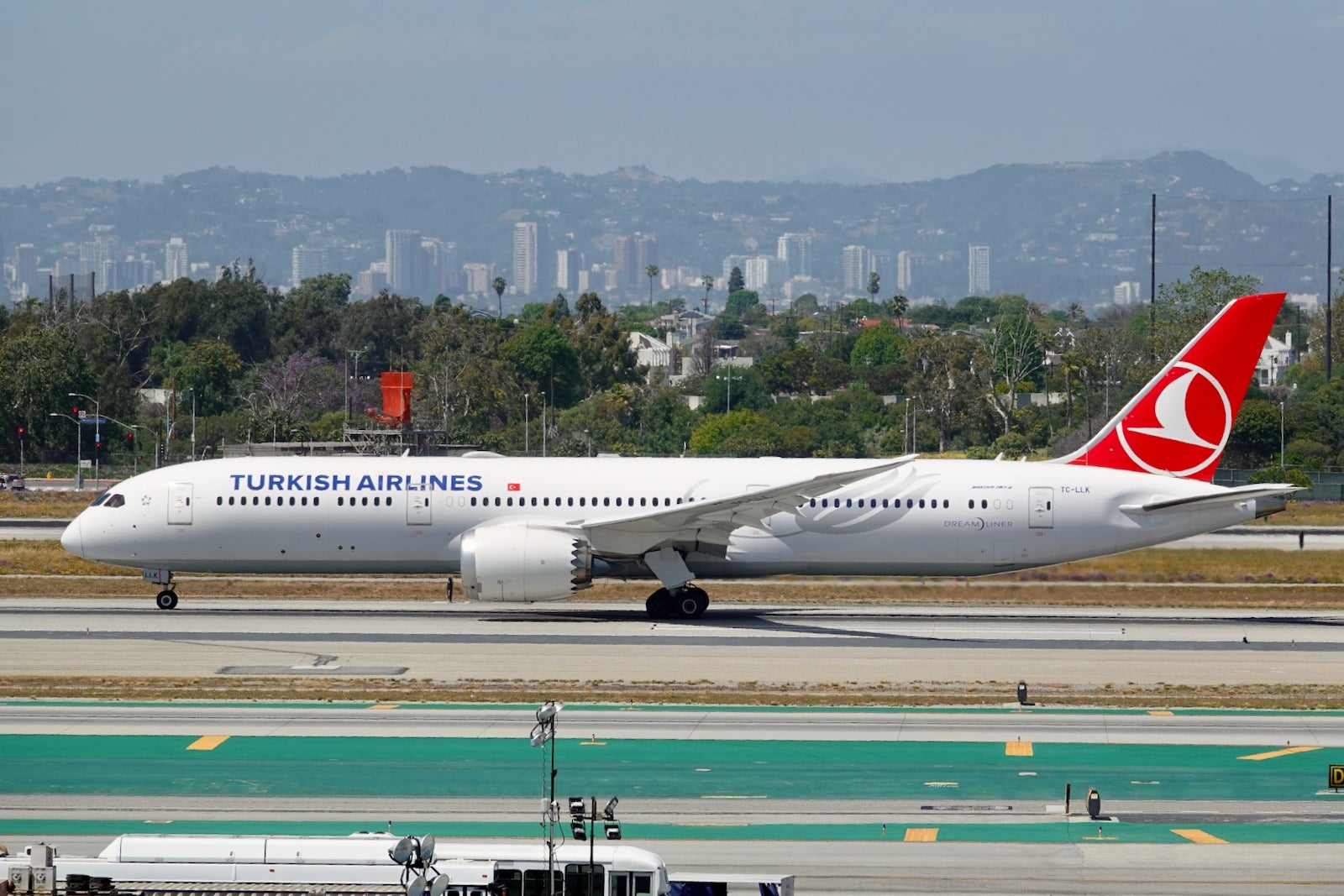 Turkish Airlines plane