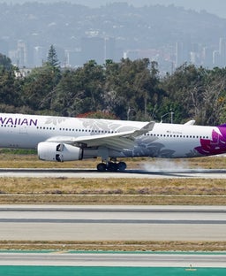 How to change or cancel a Hawaiian Airlines flight