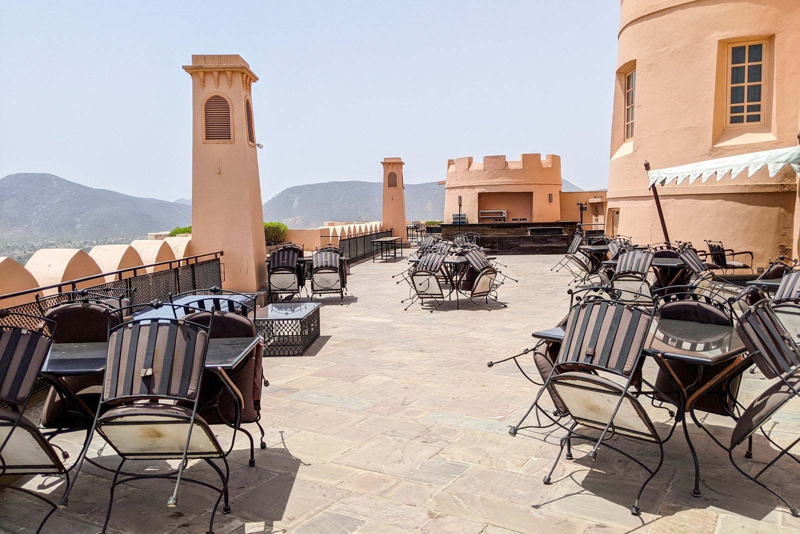 Alila Fort Bishangarh Nazara dinner