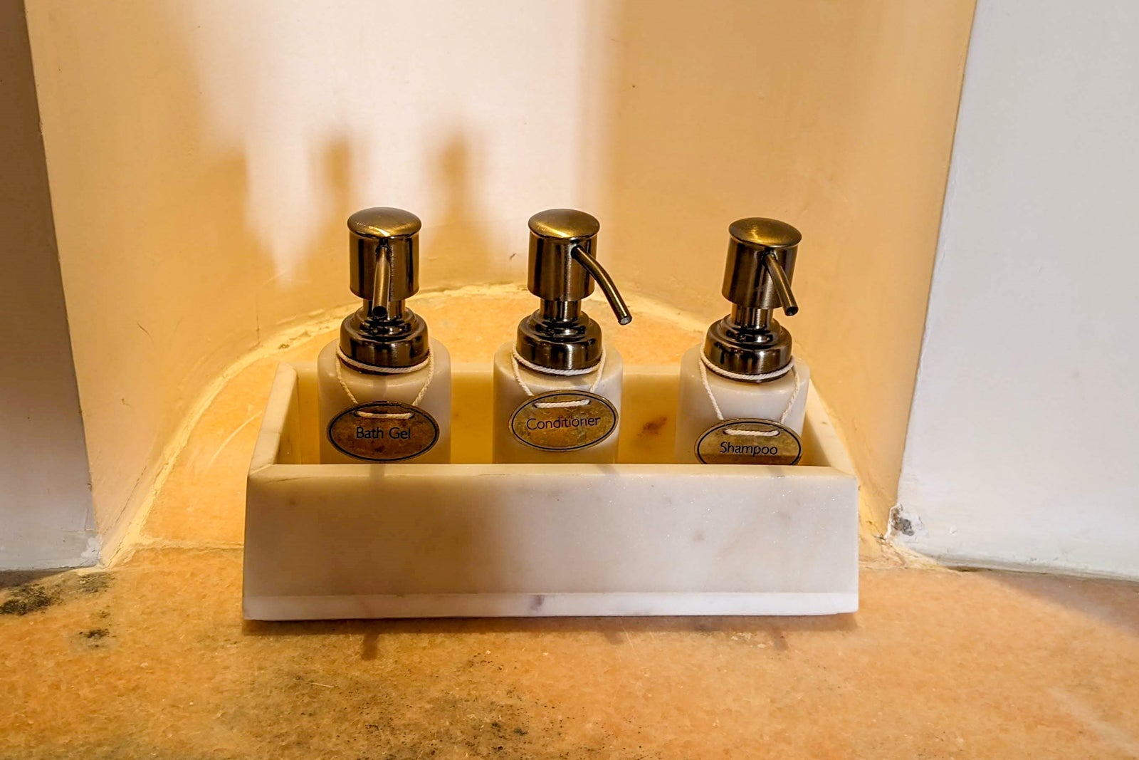 Alila Fort Bishangarh Regal suite tub