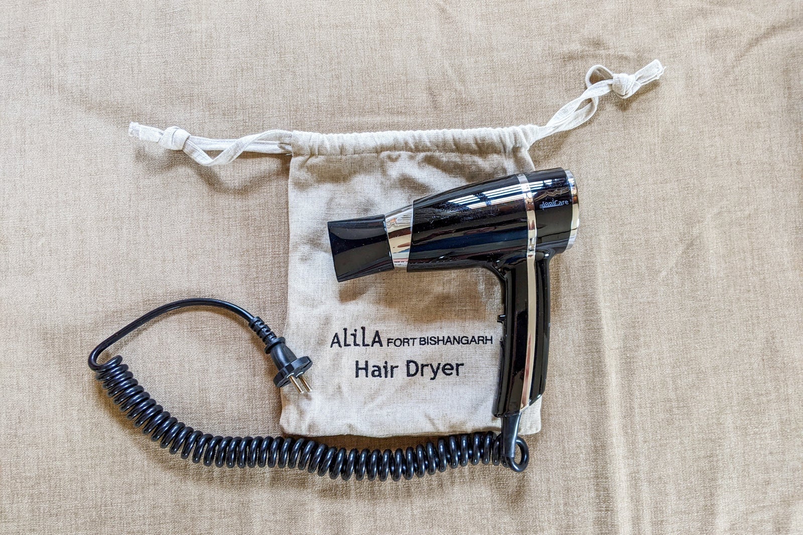 Alila Fort Bishangarh Regal suite hairdryer